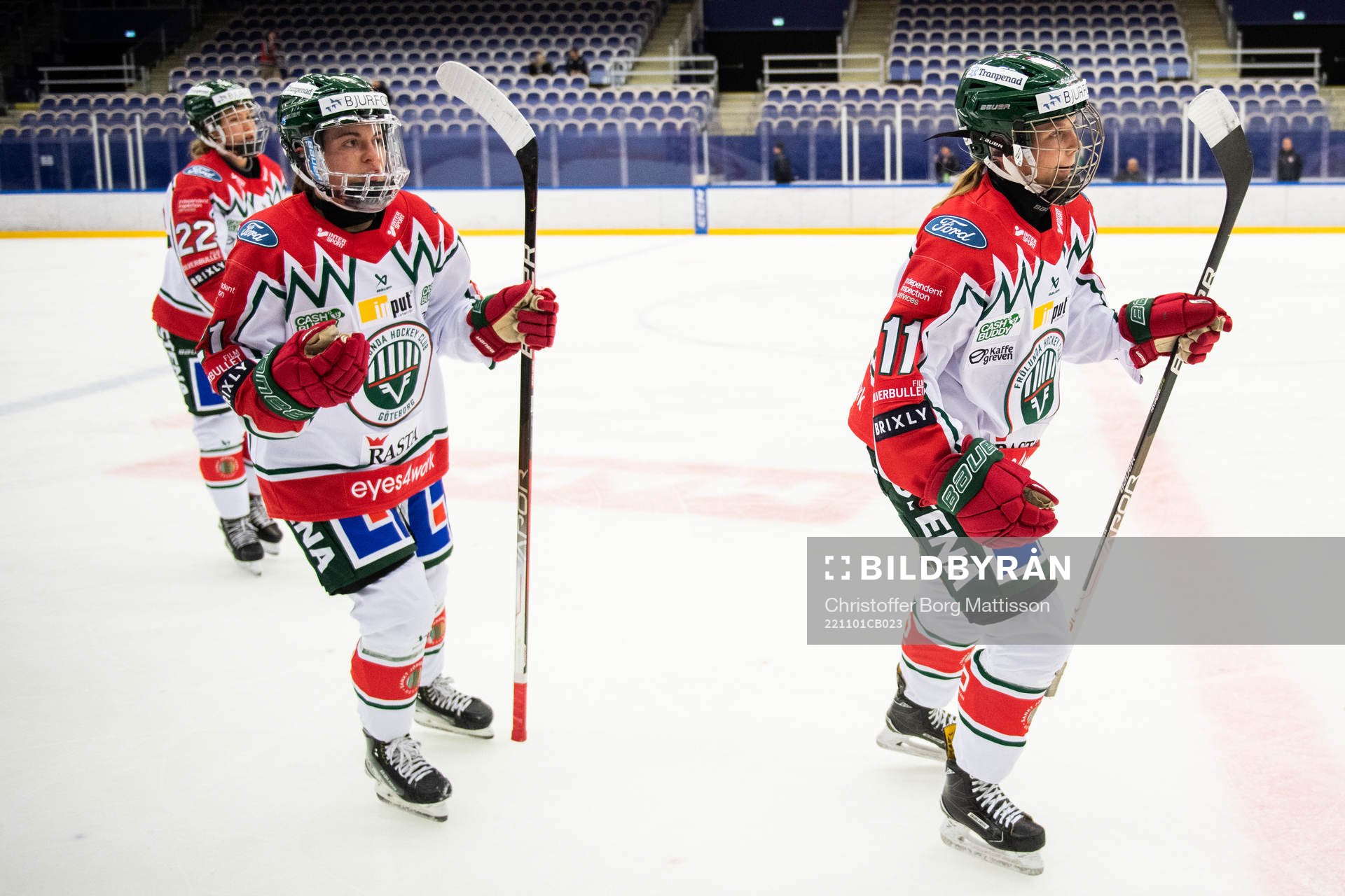 Frölundas Andrea Dalen, Sarah-Eve Coutu-Godbout och Ella