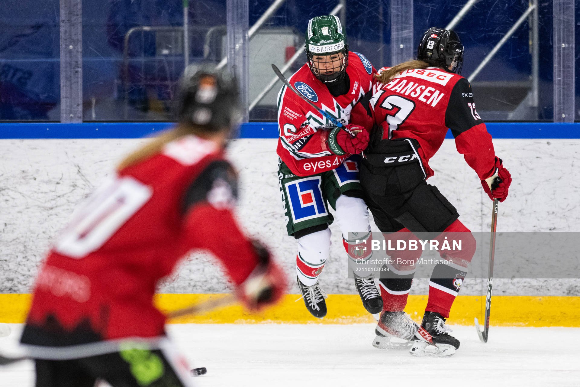 Frölundas Filip Hasa och Malmö Redhawks Mia Bau Hansen