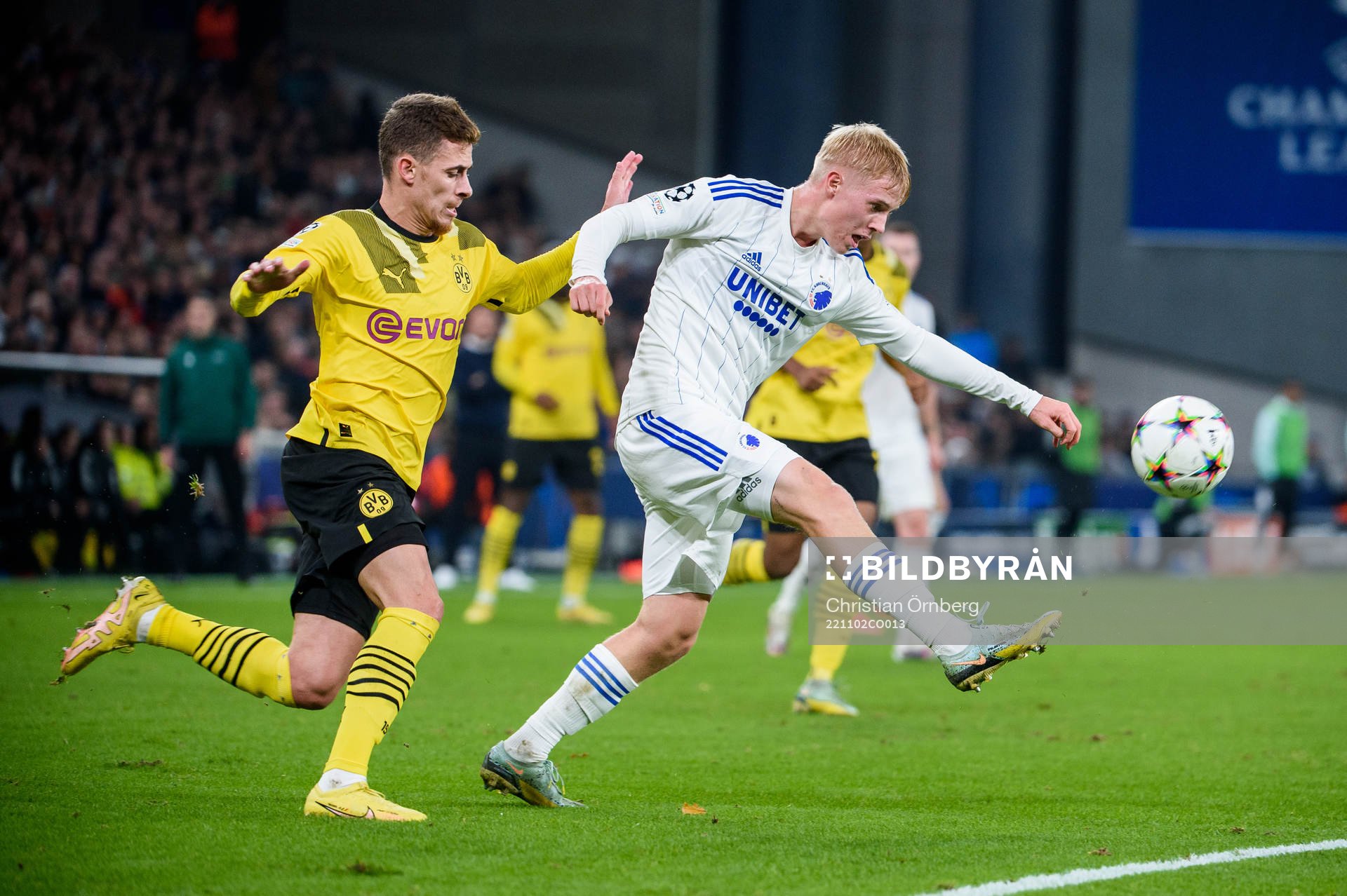 Thorgan Hazard of Dortmund and Hakon Arnar Haraldsson of FC Copenhagen during the UEFA Champions League football match between FC Copenhagen and Dortmund on November 2, 2022 in Copenhagen.