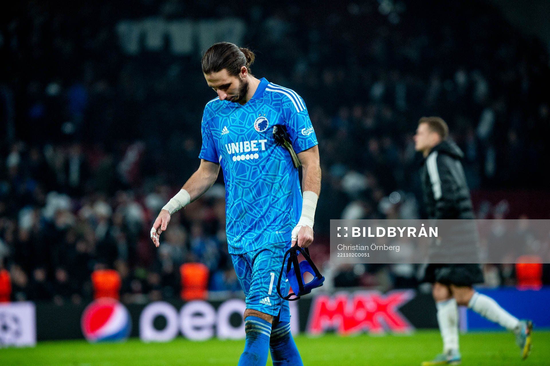Goalkeeper Kamil Grabara  of FC Copenhagen looks dejected