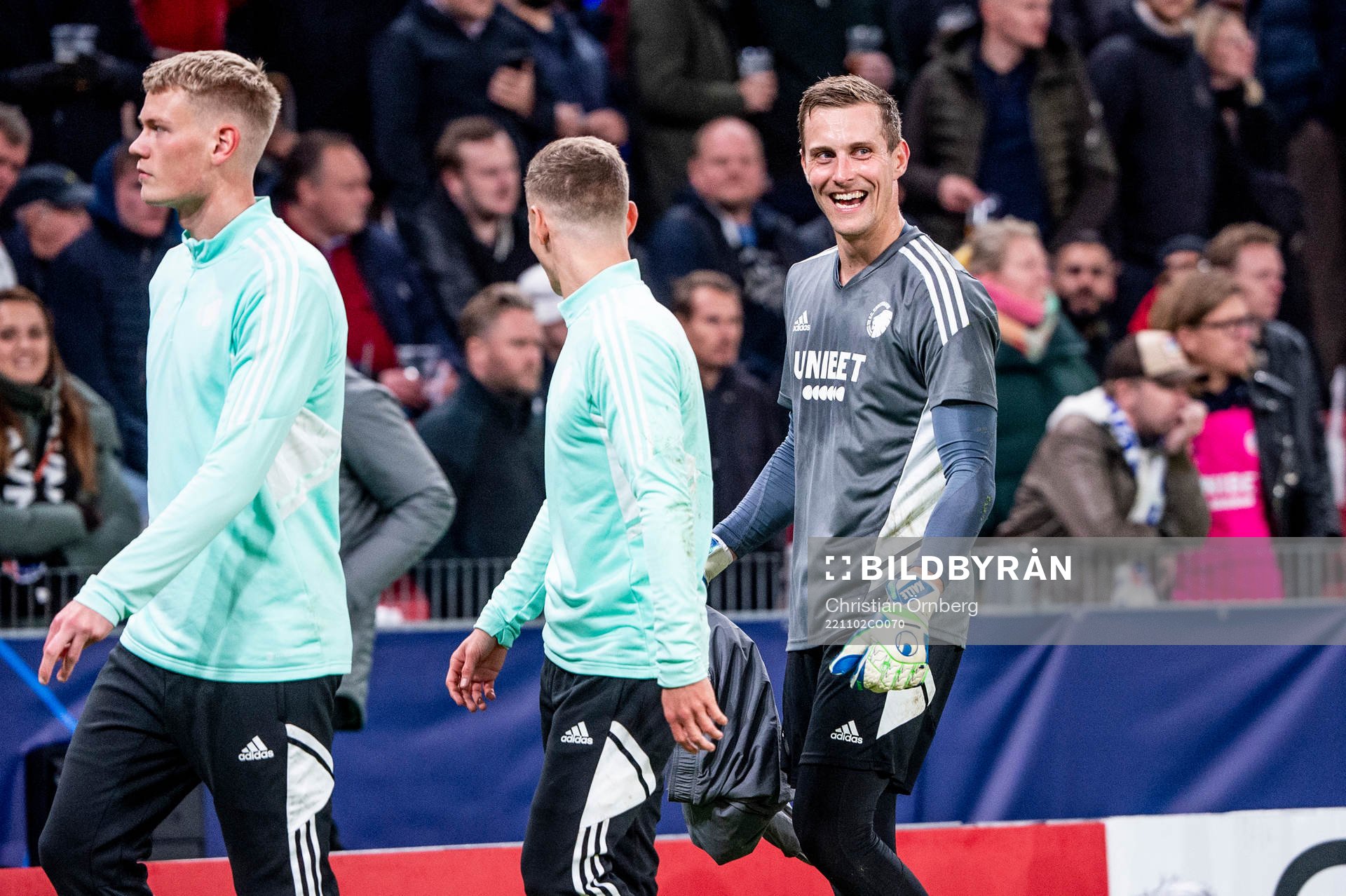 Goalkeeper Karl-Johan Johnsson to the right