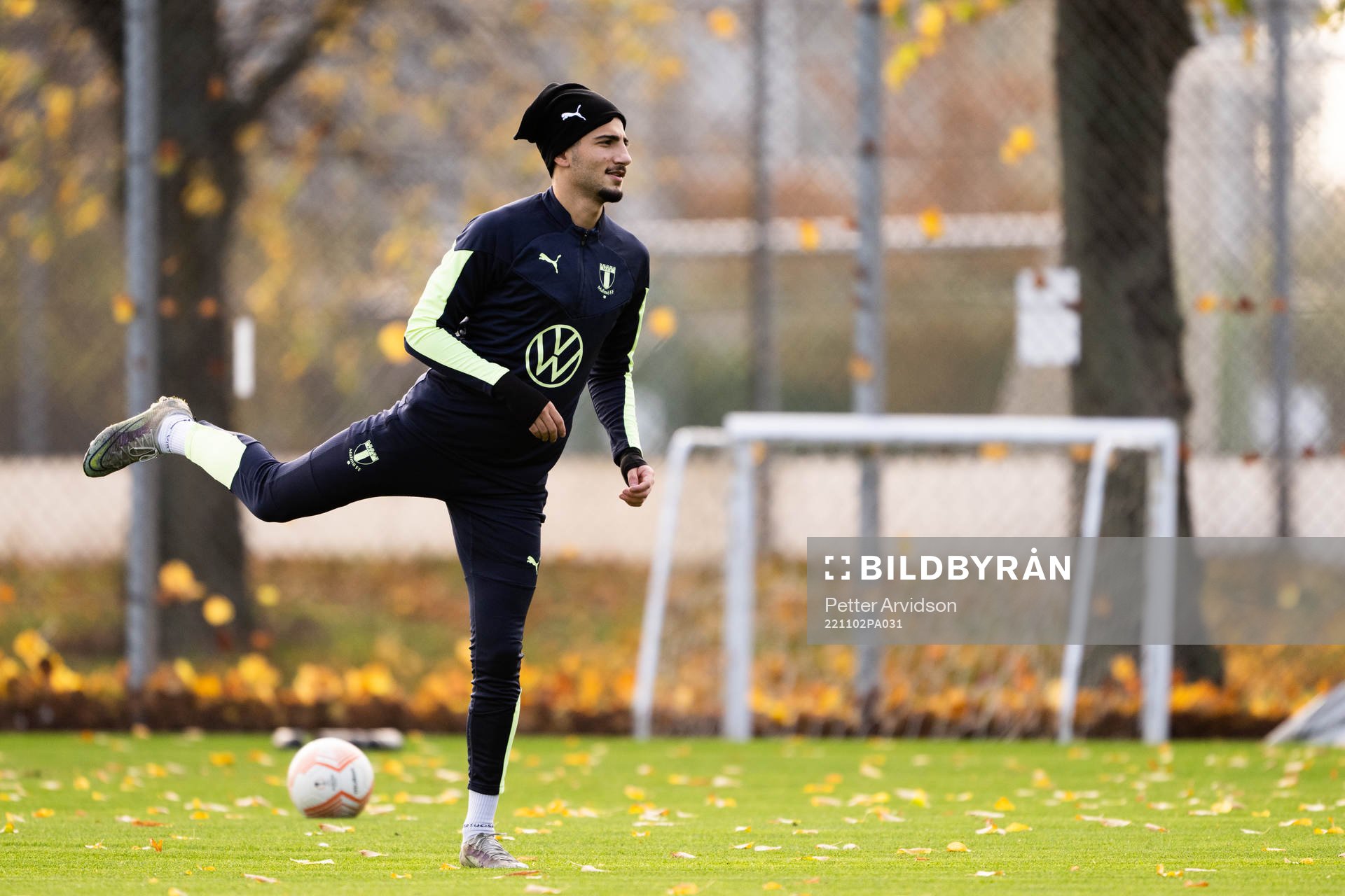 Peter Gwargis during a training session with Malmö FF on November 2, 2022 in Malmö. 