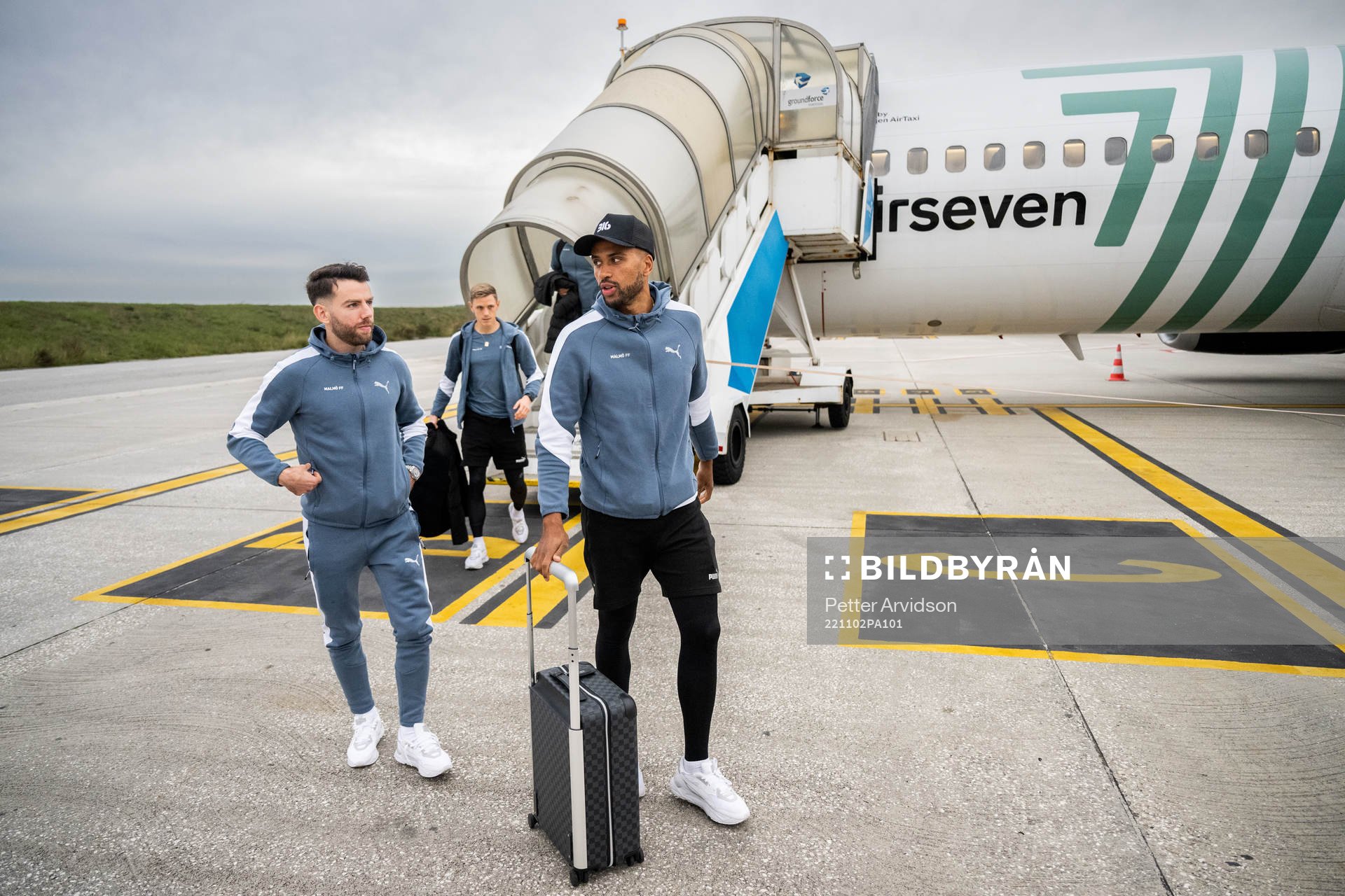 Erdal Rakip and Isaac Kiese Thelin
