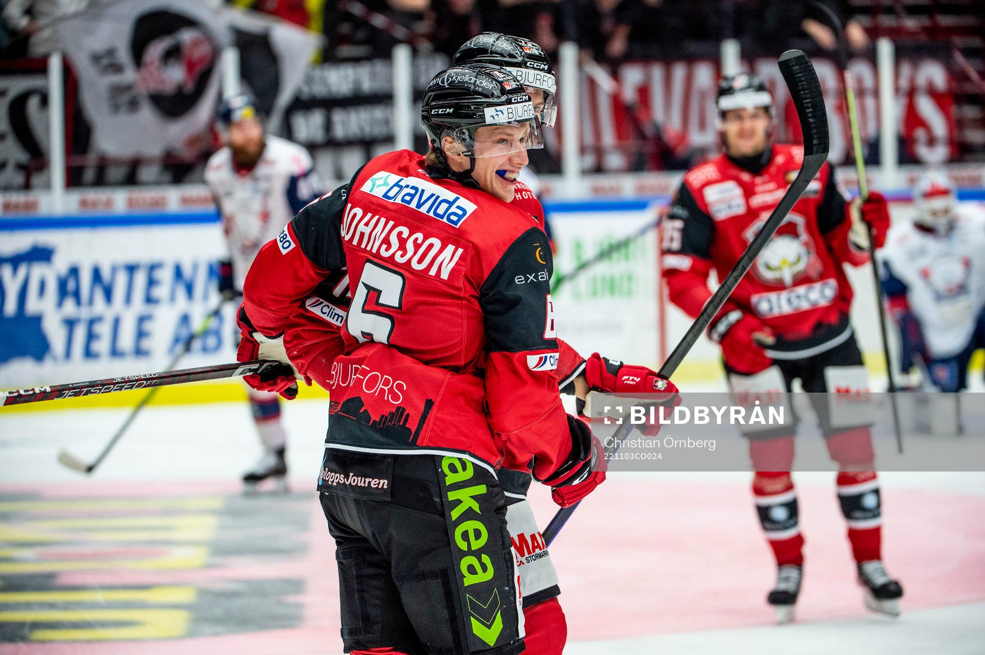 Malmö Redhawks Theodor Johnsson jublar