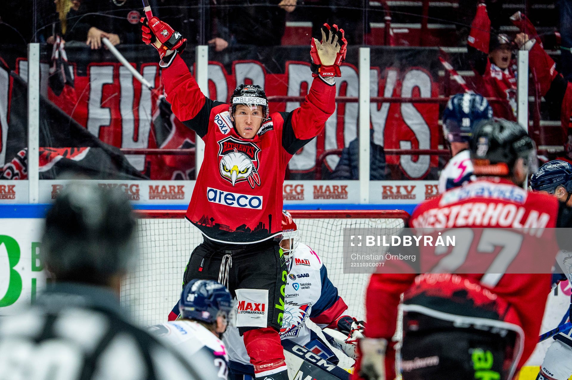 Malmö Redhawks Emil Sylvegård jublar