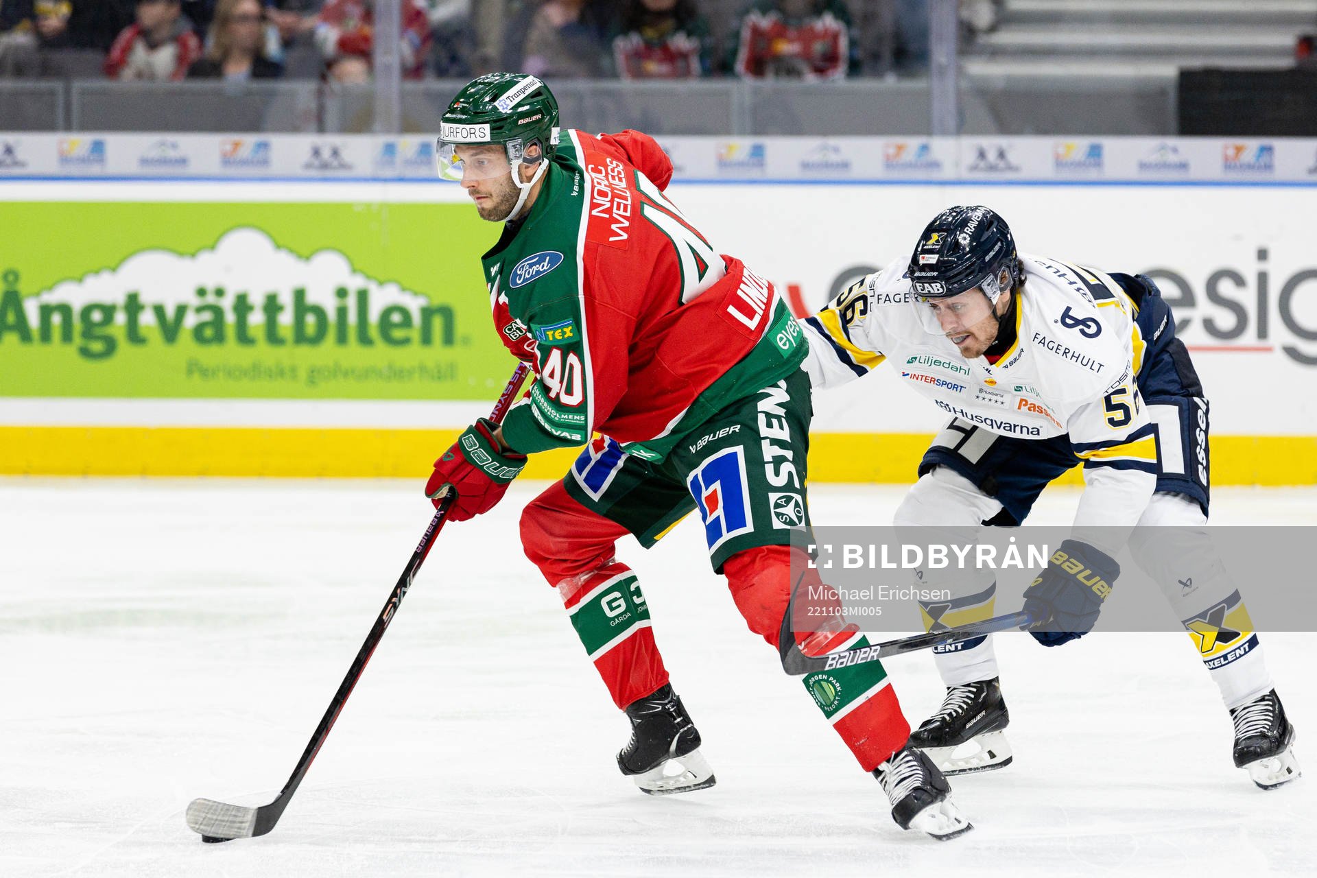 Frölundas Petteri Lindbohm och HV71s Fredrik Forsberg