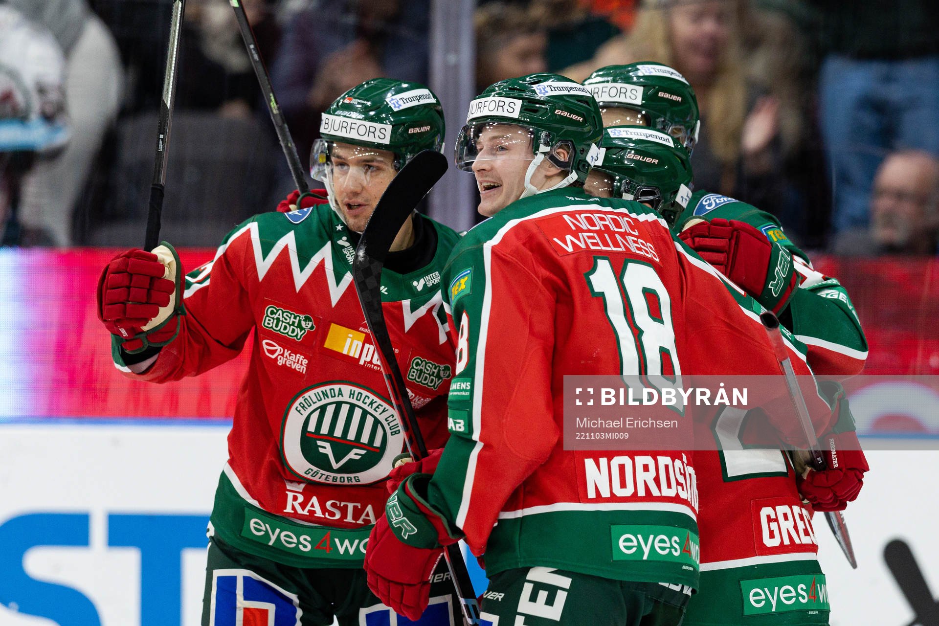 Frölundas Linus Nässen och Lucas Nordsäter jublar