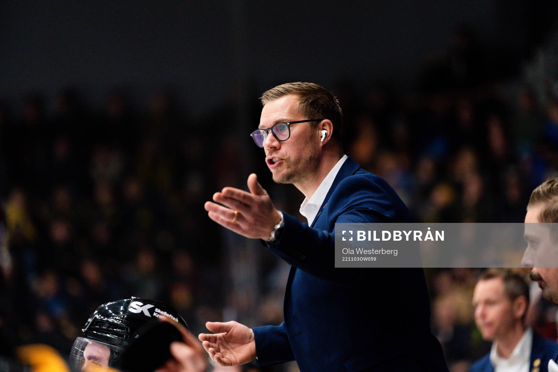 Skellefteås assisterande Andreas Falk