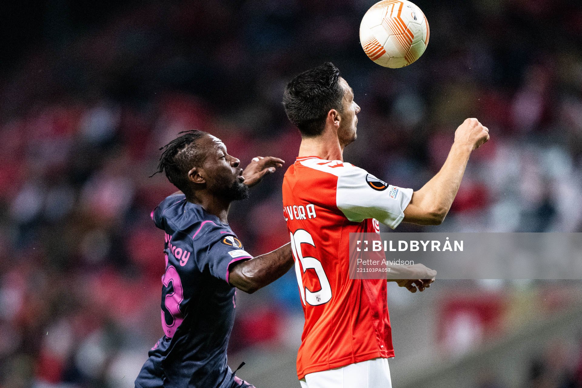 Mohammed Buya Turay of Malmö FF and Paulo Oliveira of Braga during the UEFA Europa League between Braga and Malmö FF on November 3, 2022 in Braga.