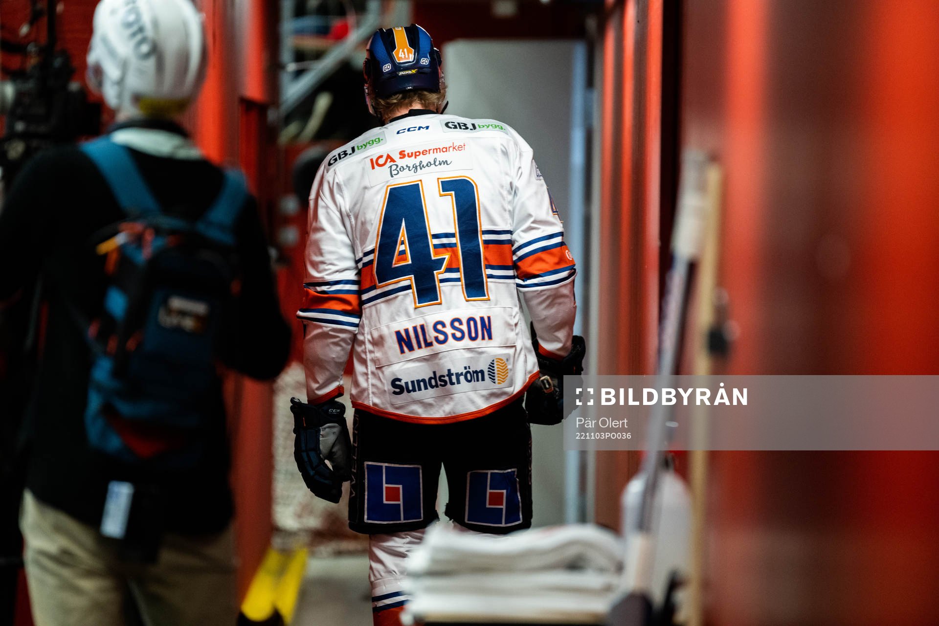 Växjös Ludvig Nilsson lämnar planen