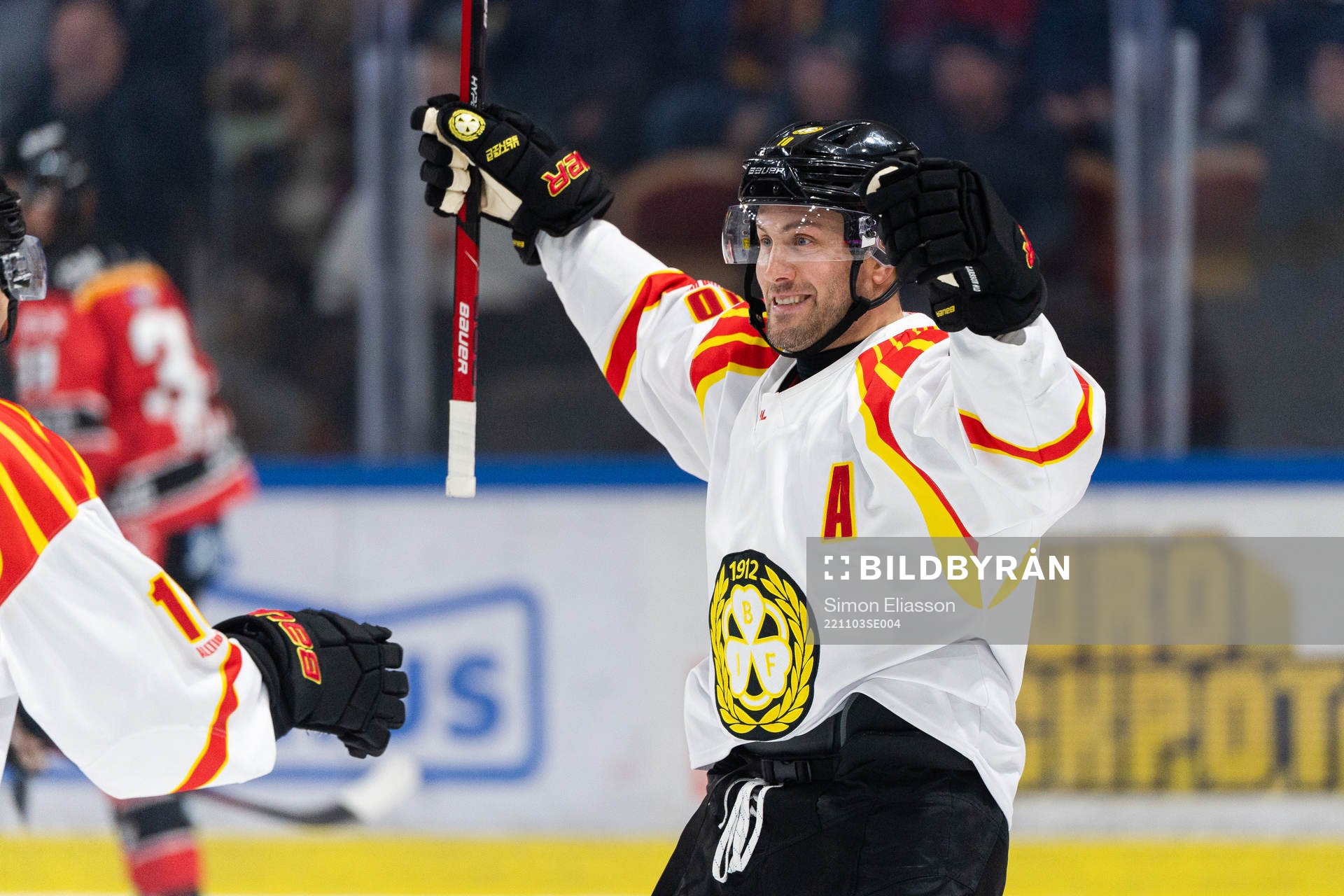 Brynäs Johan Larsson jublar