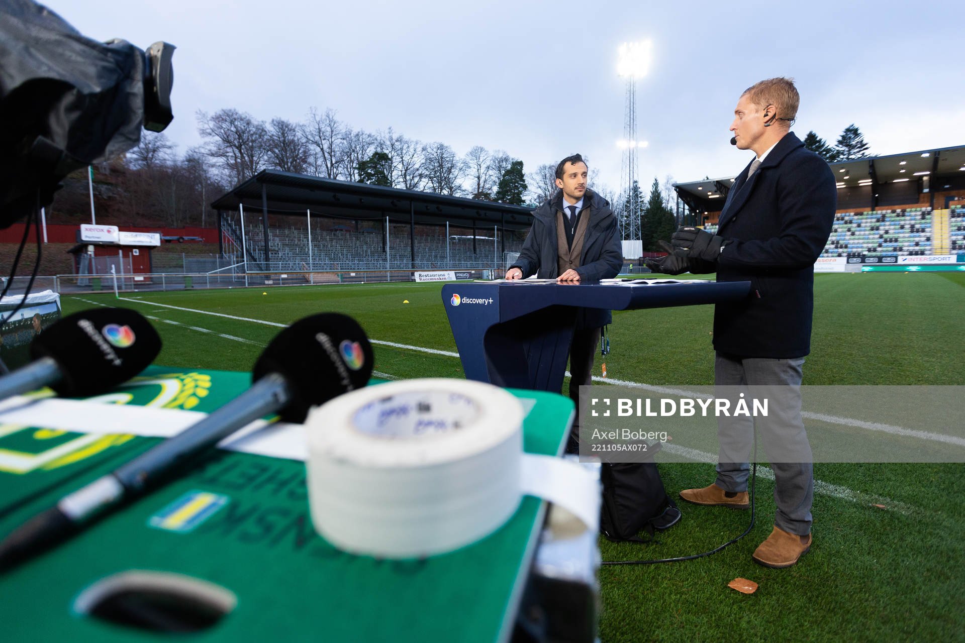 Ramin Nouri och Pär Hansson i Discoverys studio