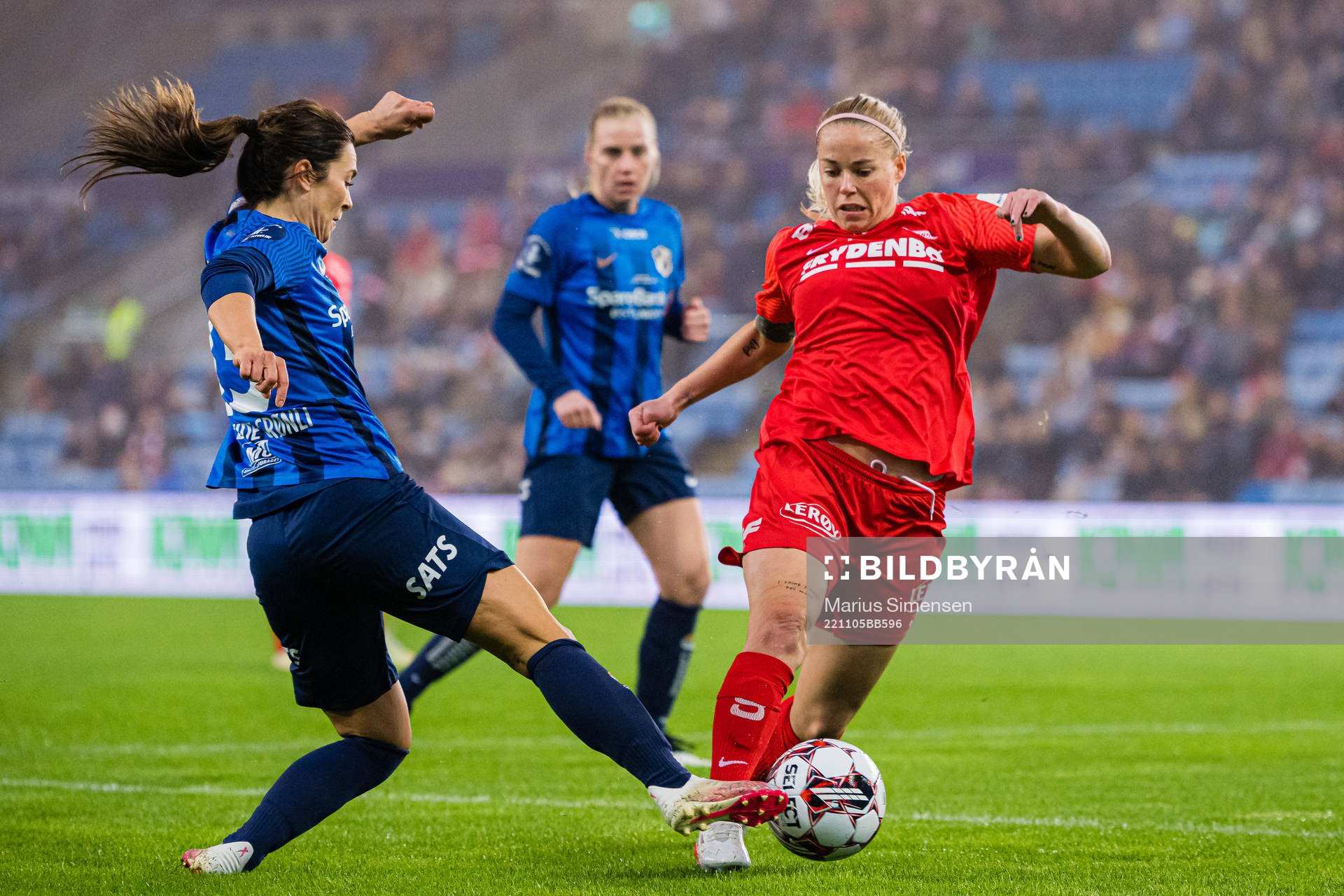 Siri Merete Nordeide Grønli of Stabæk and Therese Sessy