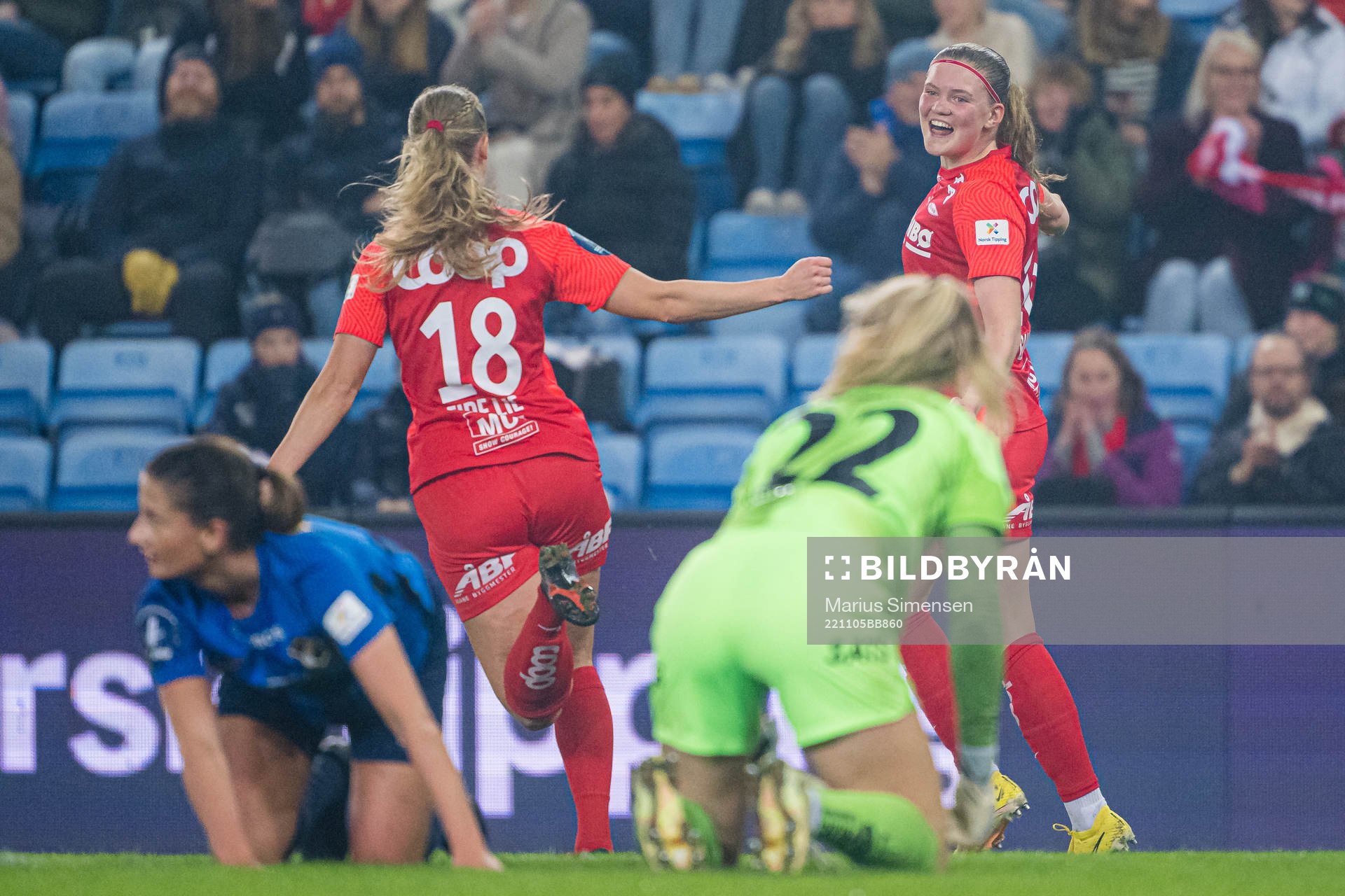 Signe Gaupset of Brann celebrates