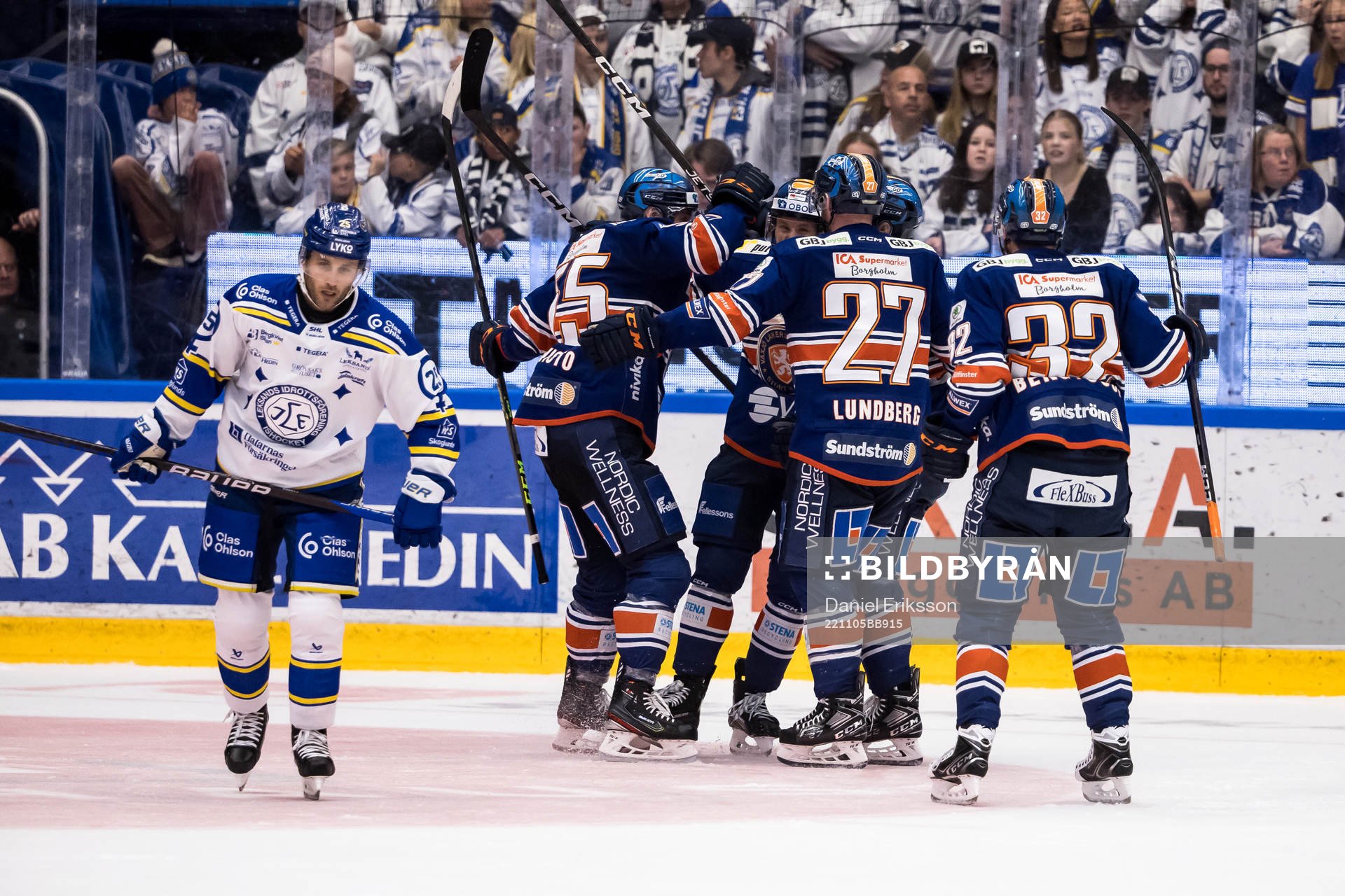 Växjös spelarna jublar