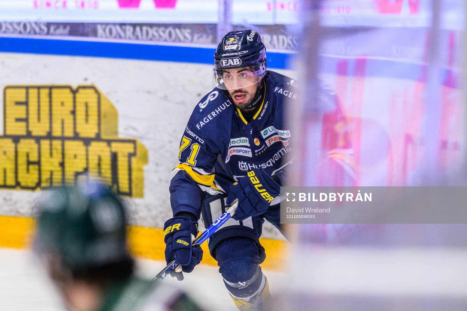 HV71s Tyler Vesel