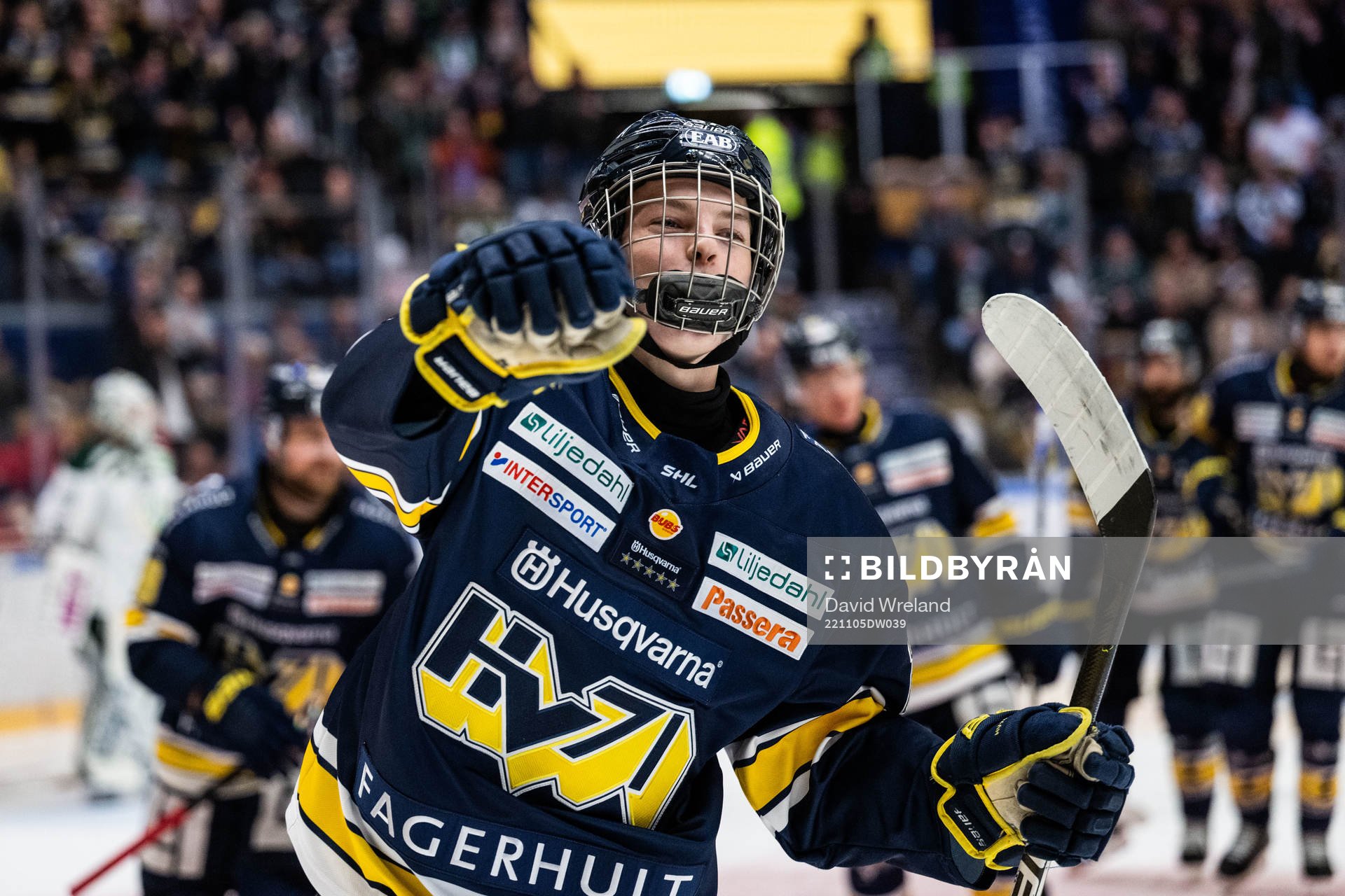 HV71s Oscar Fisker Molgaard jublar