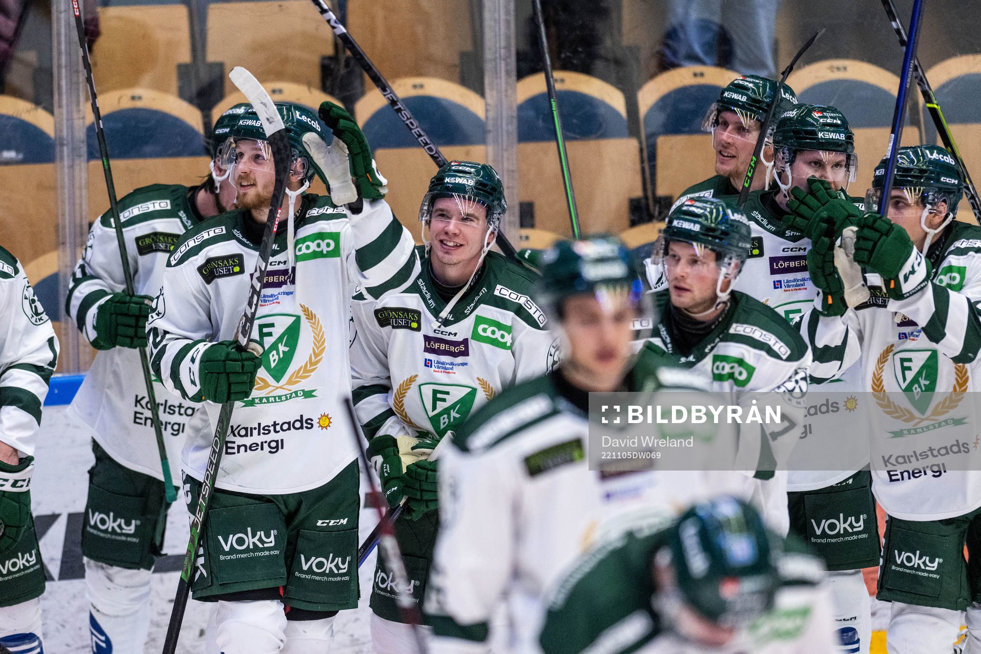 Färjestads spelare jublar