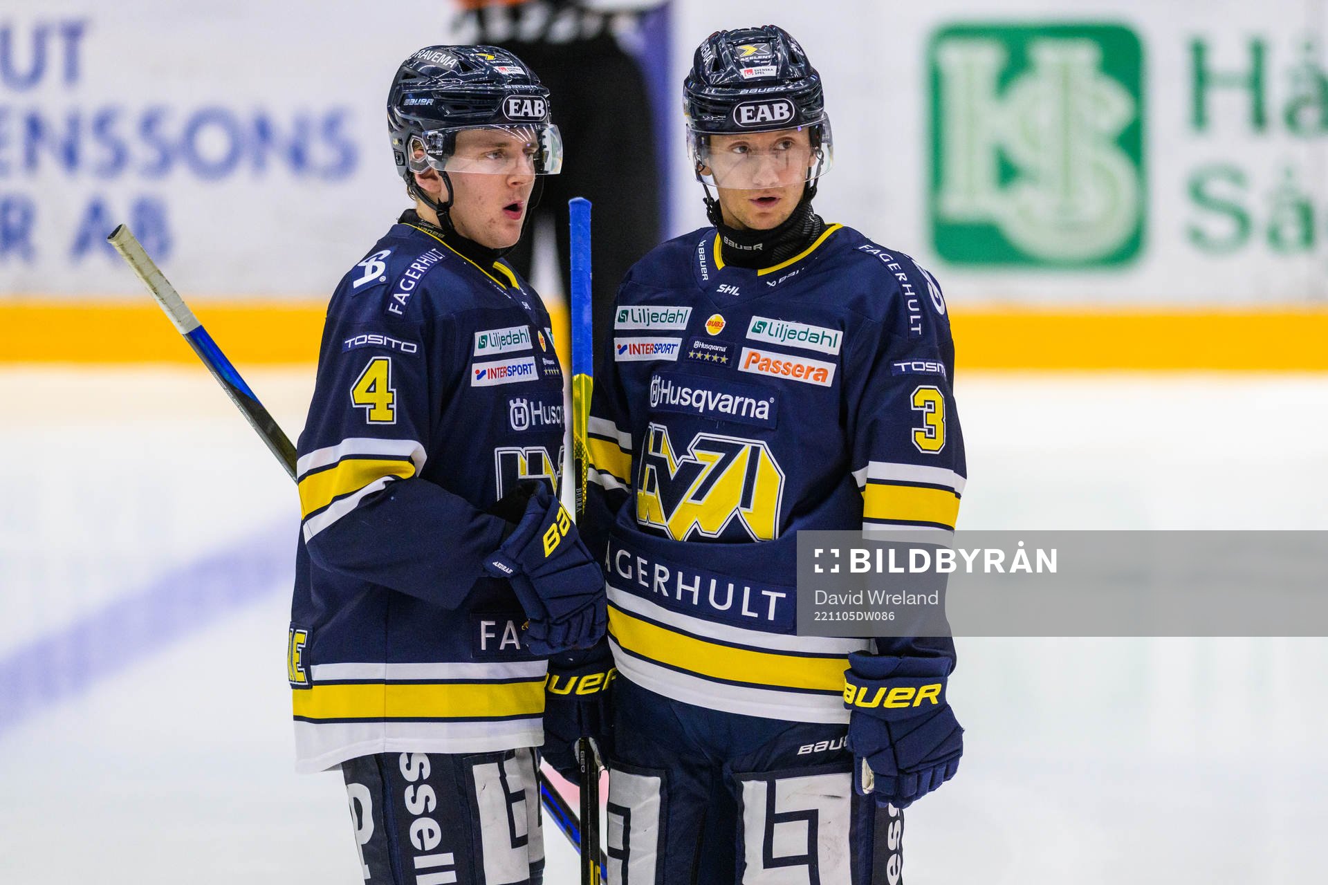 HV71s Emil Andrae och HV71s Daniel Glad