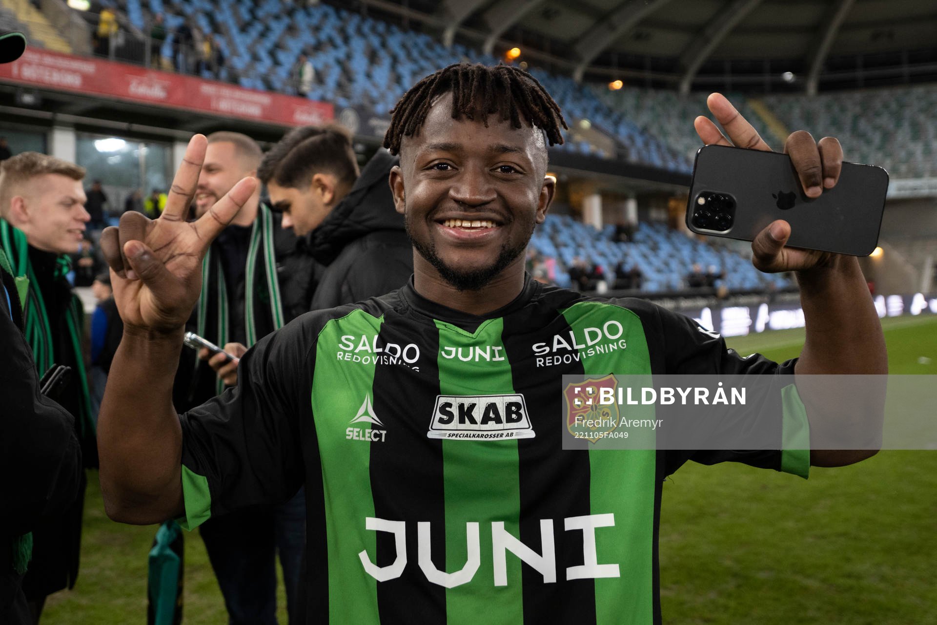 GAIS Michael Kargbo jublar