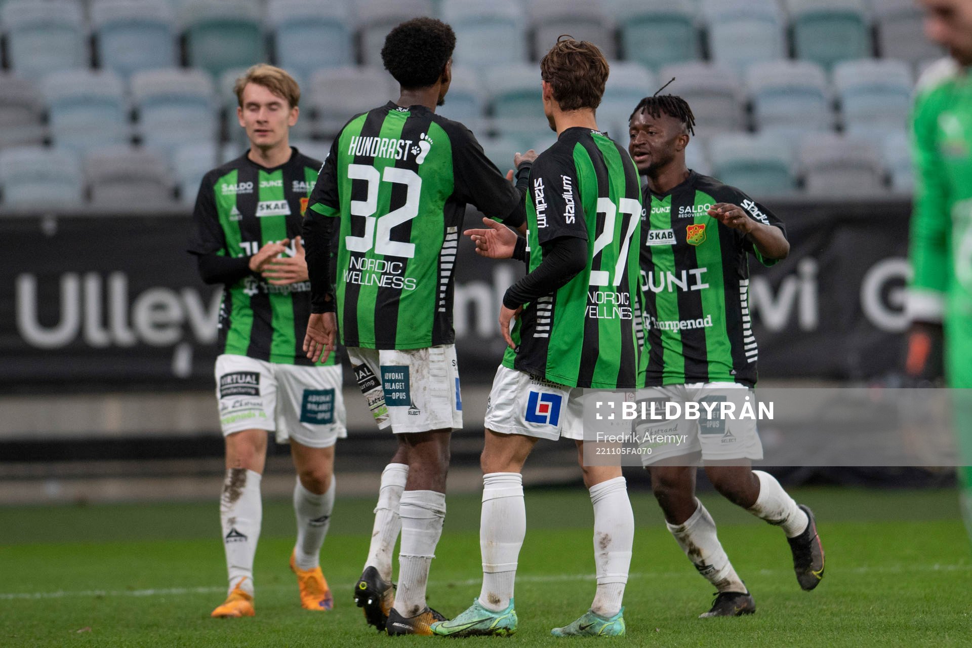 GAIS spelare jublar under fotbollsmatchen i Ettan södra mellan GAIS och IFK Malmö den 5 november 2022 i Göteborg. 