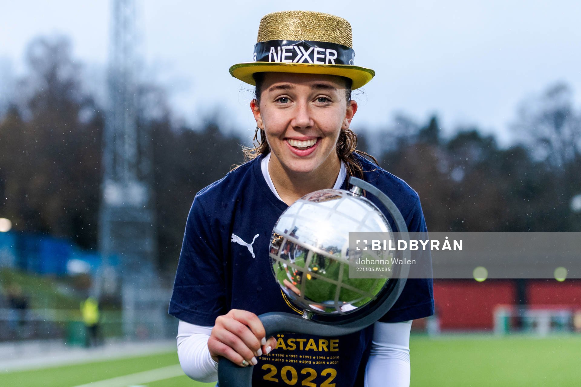 FC Rosengårds Athinna Persson Lundgren jublar med