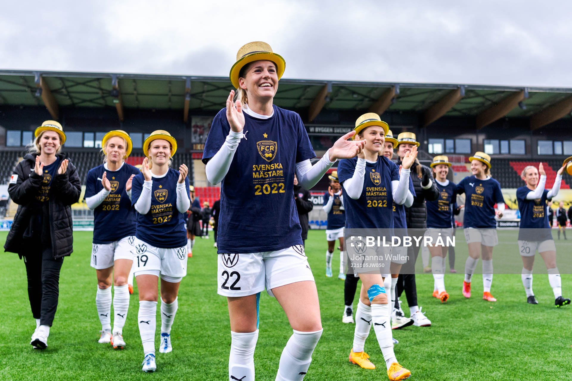 FC Rosengårds Olivia Schough jublar