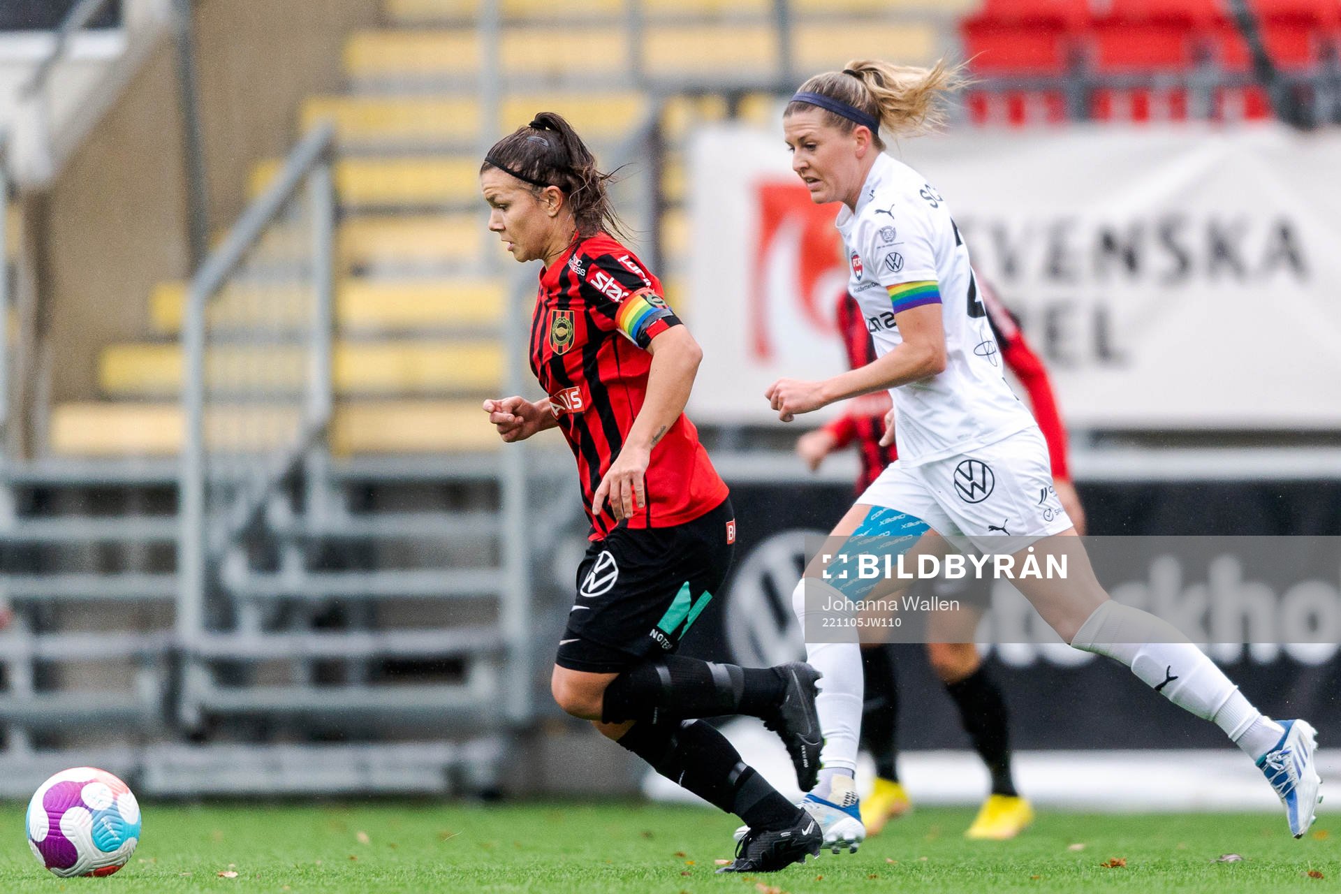 Brommapojkarnas Alexsandra Lobanova och FC Rosengårds