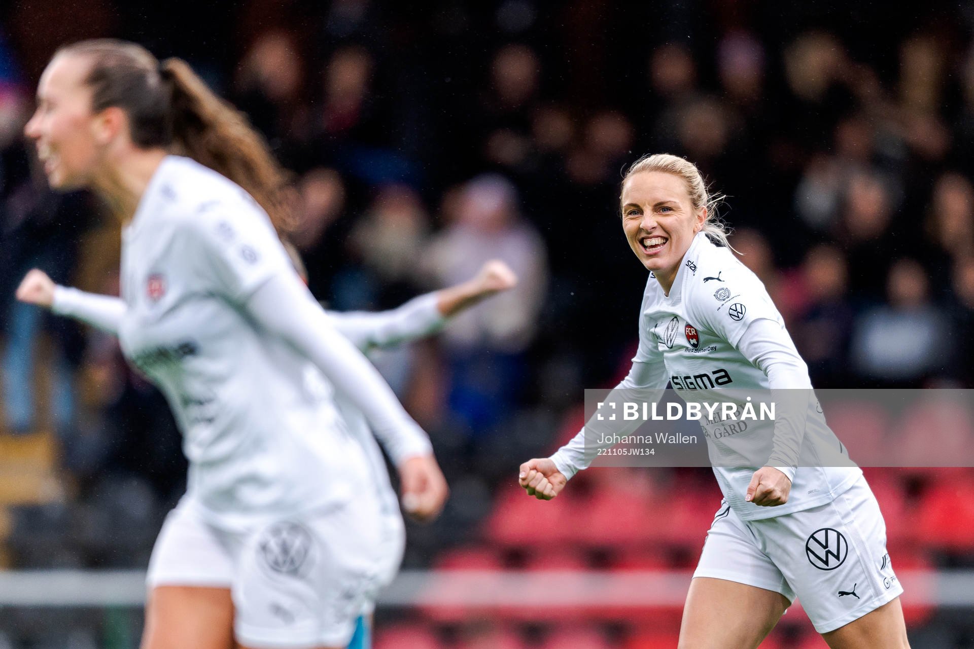 FC Rosengårds Mimmi Larsson jublar