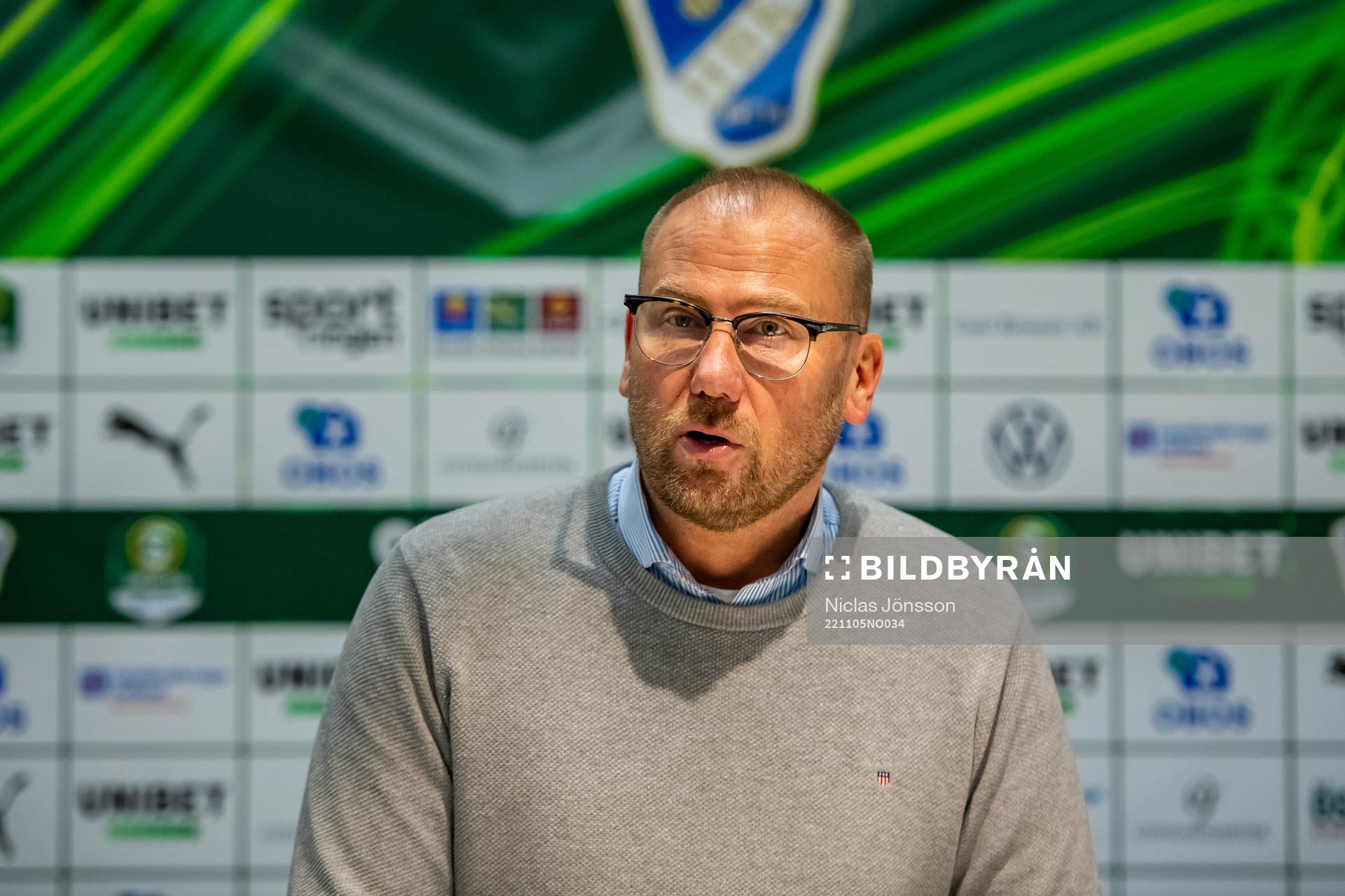 Halmstads tränare Magnus Haglund på presskonferensen