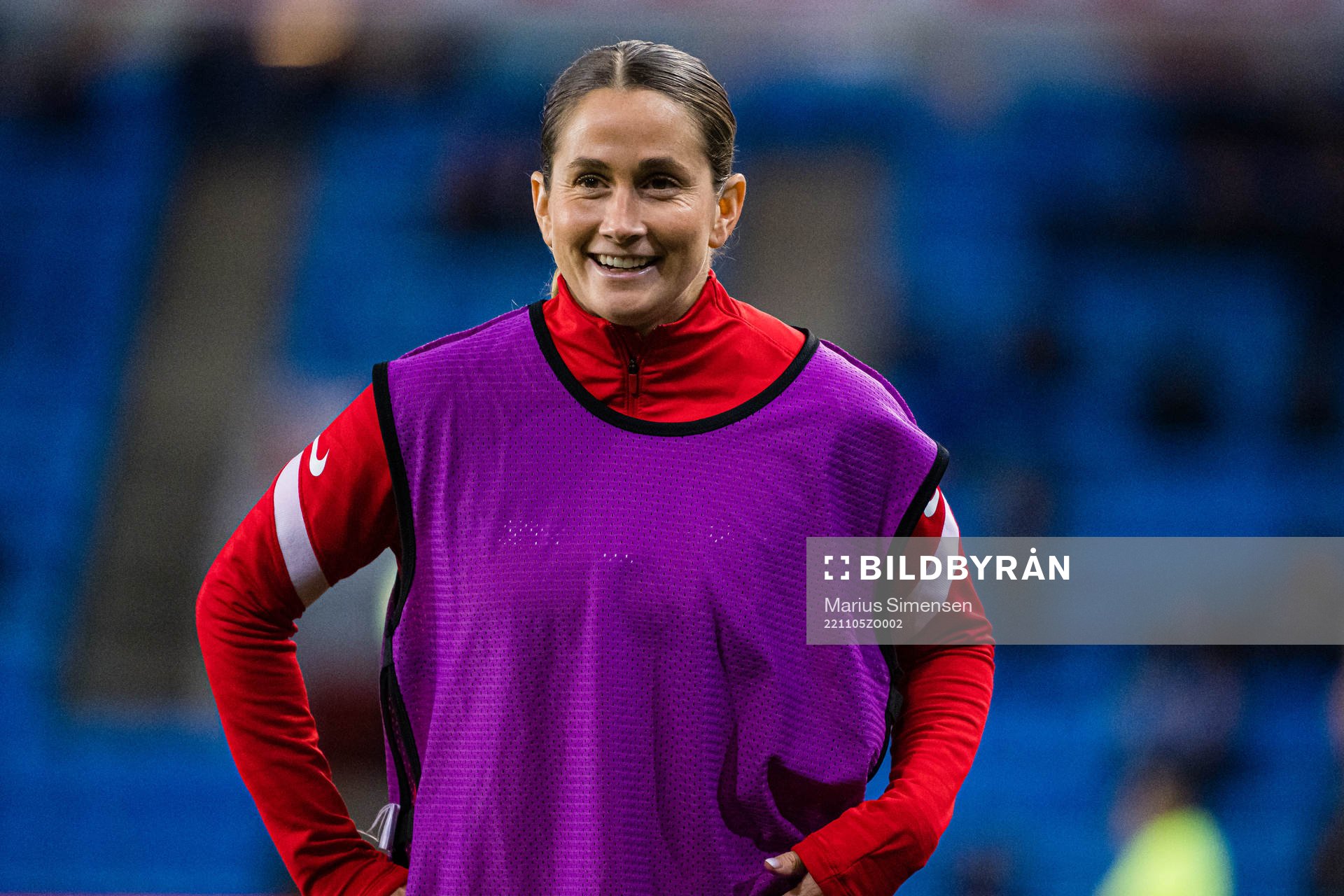 Ingrid Ryland of Brann warms up