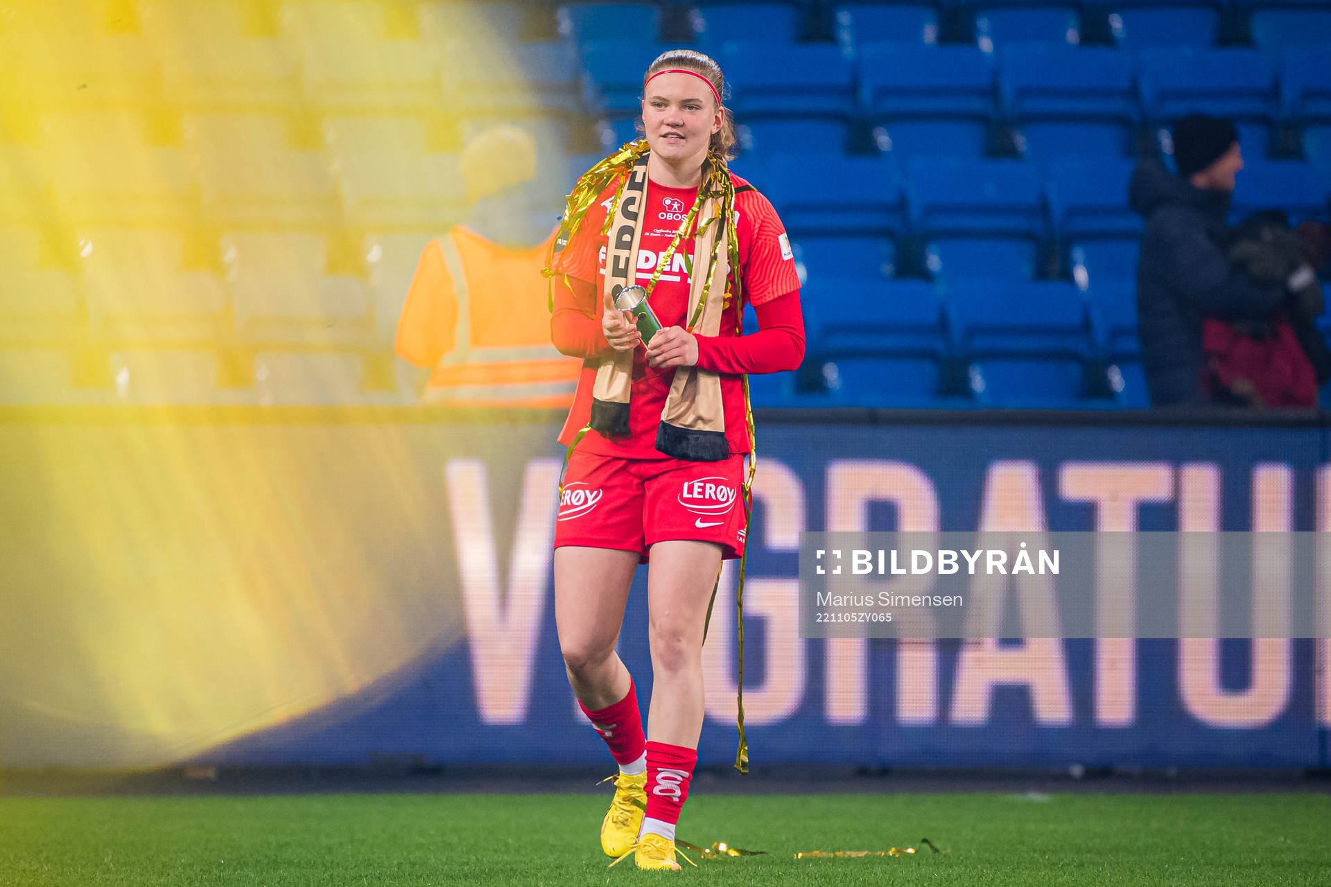 Signe Gaupset of Brann celebrates with the trophy