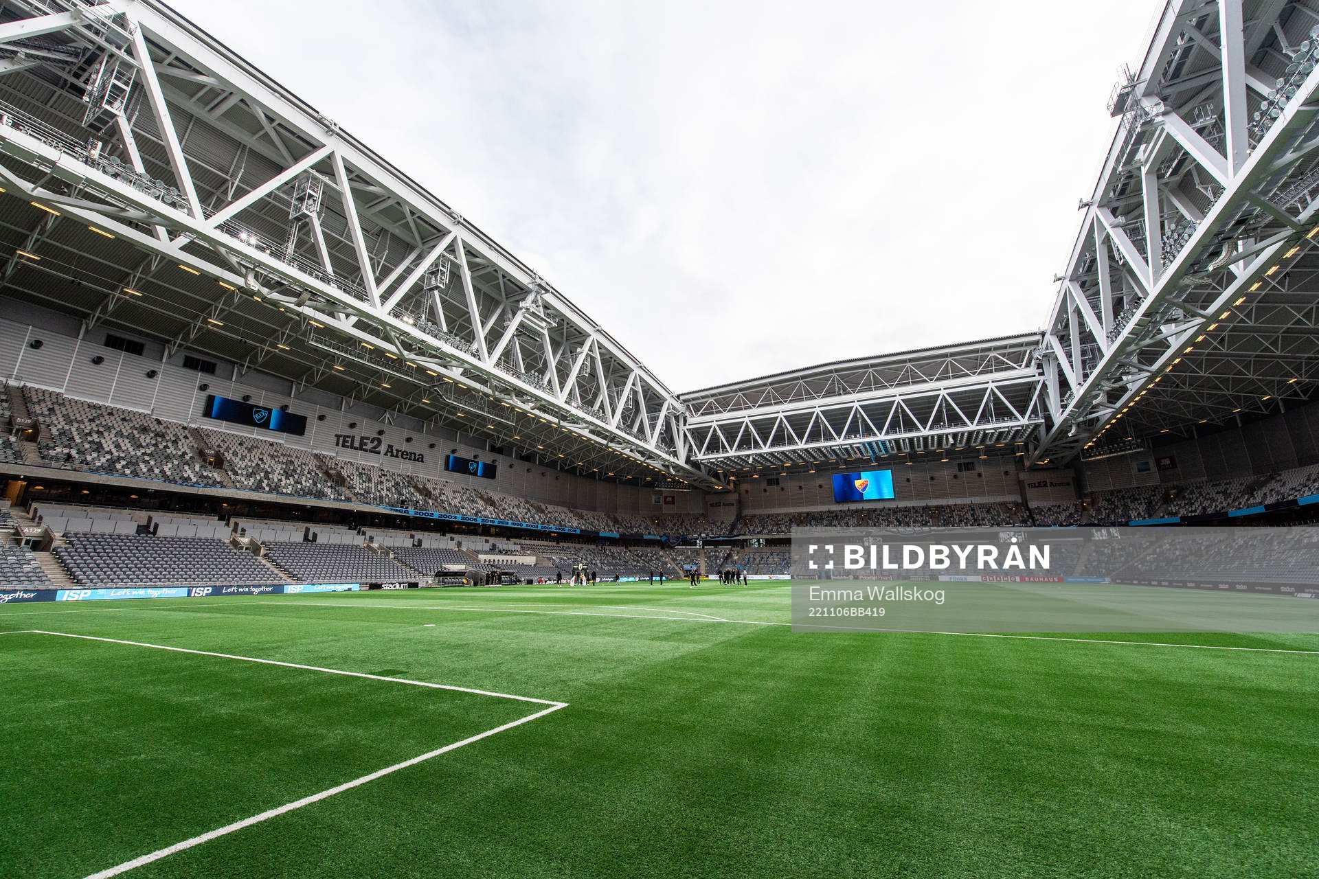 Interiör vy över Tele2 Arena inför fotbollsmatchen i Allsvenskan mellan Djurgården och Mjällby den 6 november 2022 i Stockholm. 