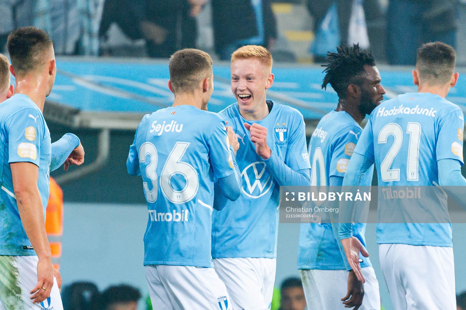 Malmö FFs Hugo Larsson jublar
