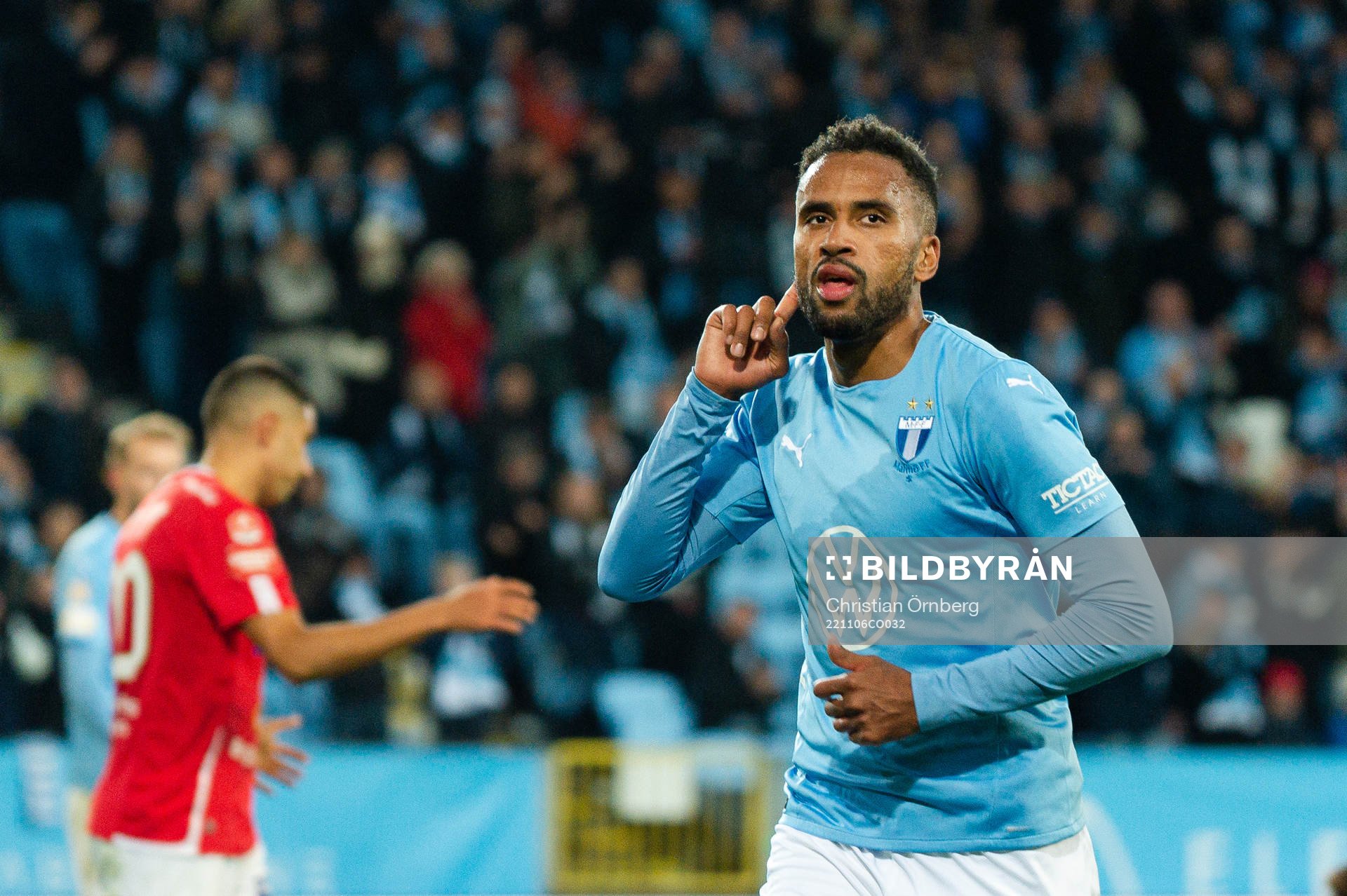 Malmö FFs Isaac Kiese Thelin jublar