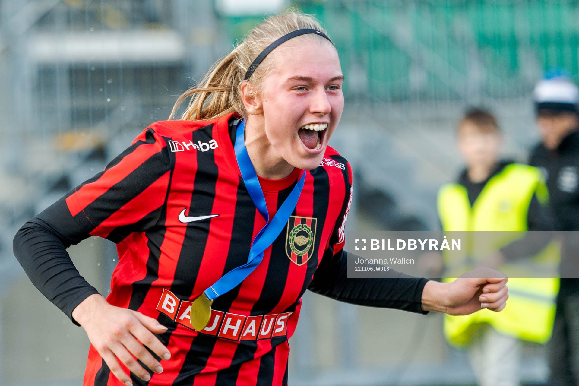 Brommapojkarnas Saga Swedman jublar