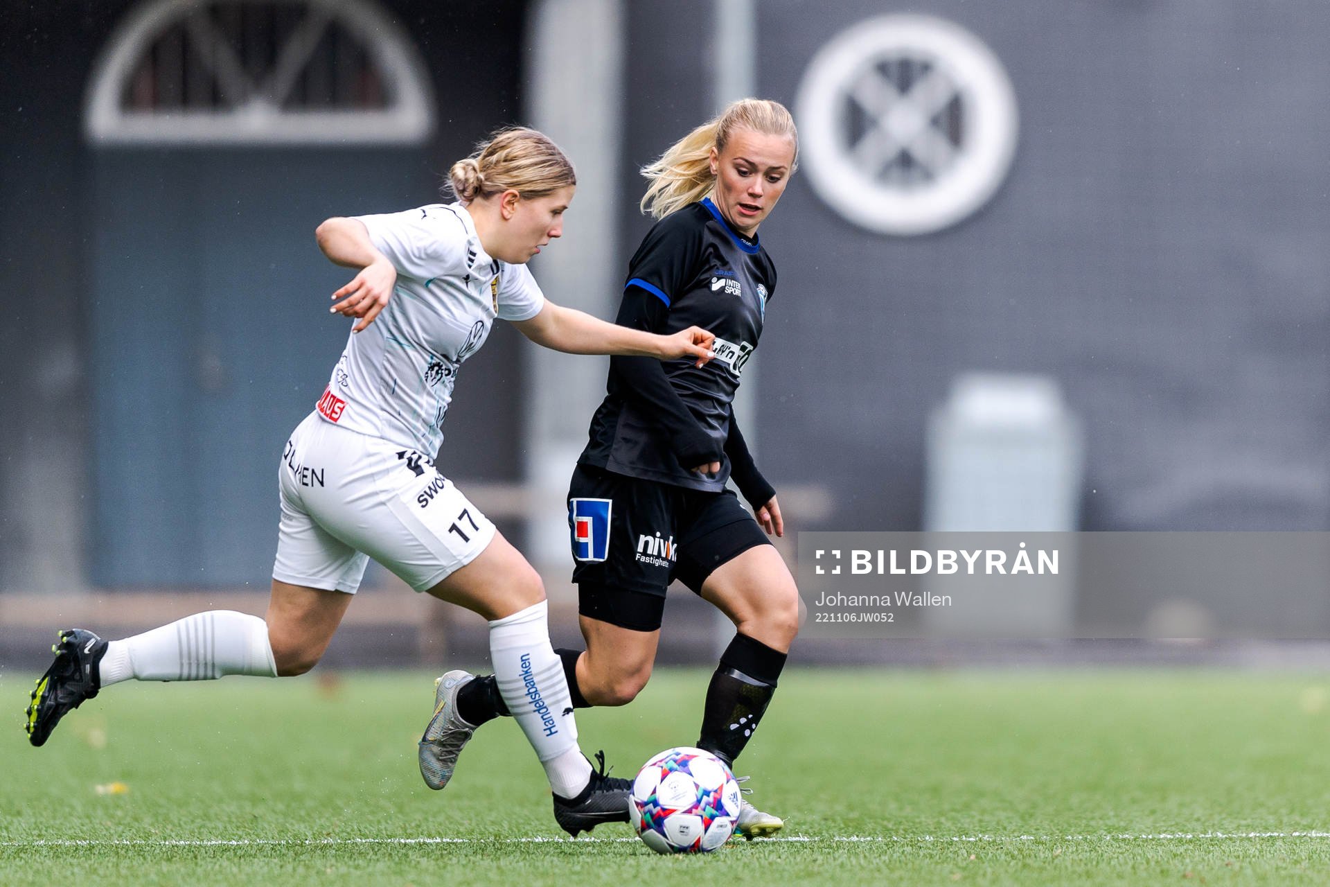 Umeås Stina Andersson och Växjös Thea Öhman