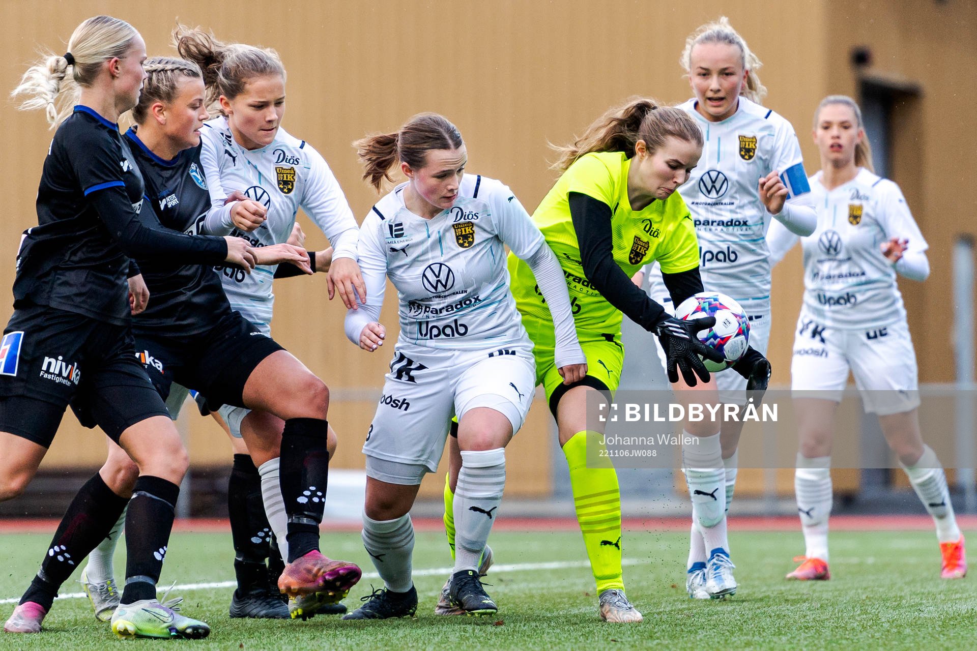 Växjös Matilda Nivard mot Umeås Lotta Anderhed, Blossom