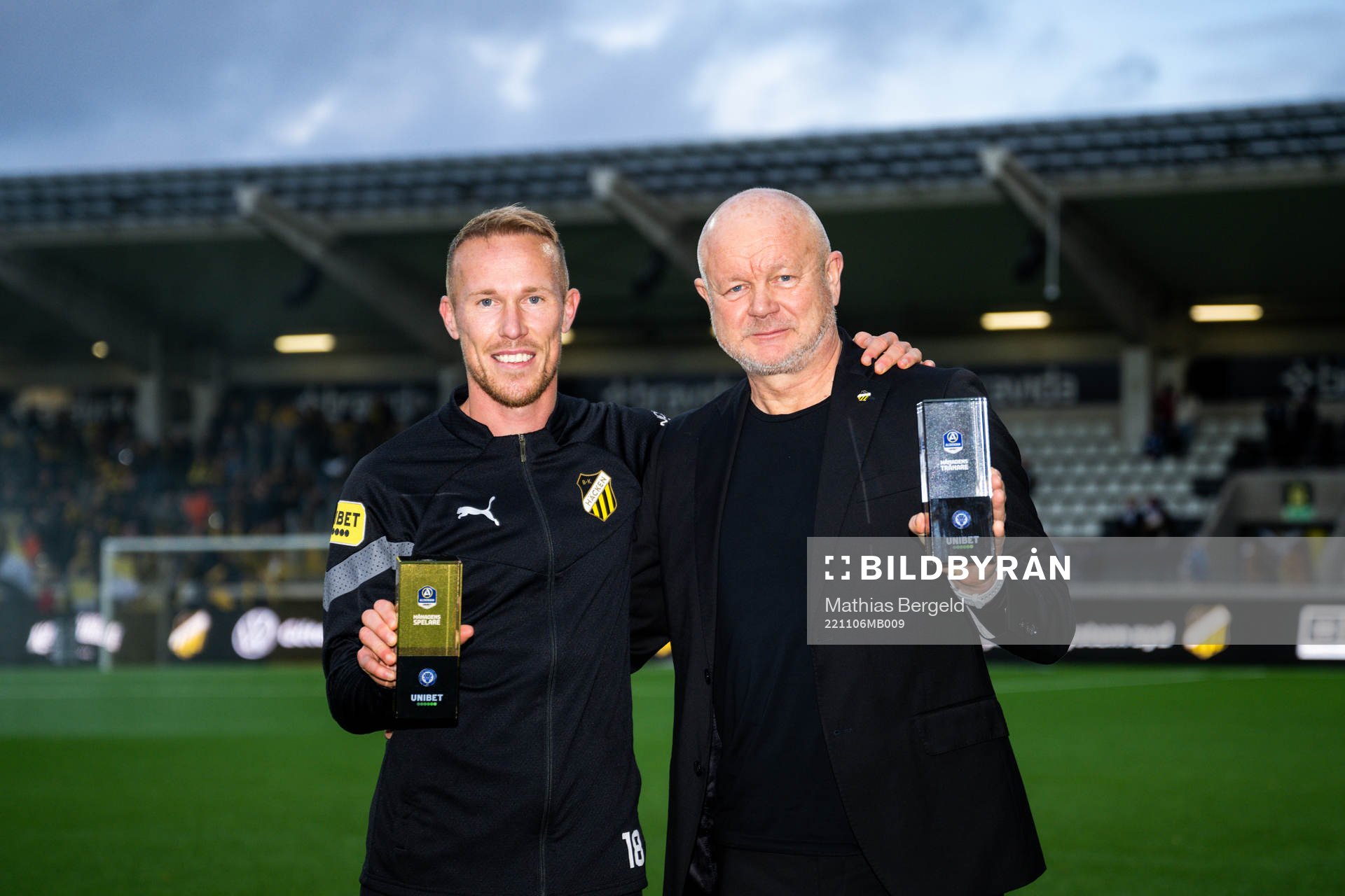 Häckens Mikkel Rygaard Jensen och tränare Per-Mathias