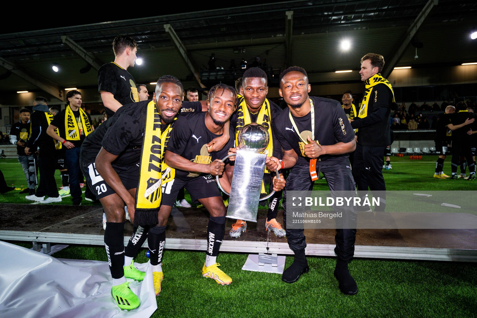 Häckens Blair Sebastian Turgott, Ibrahim Sadiq, Akoua