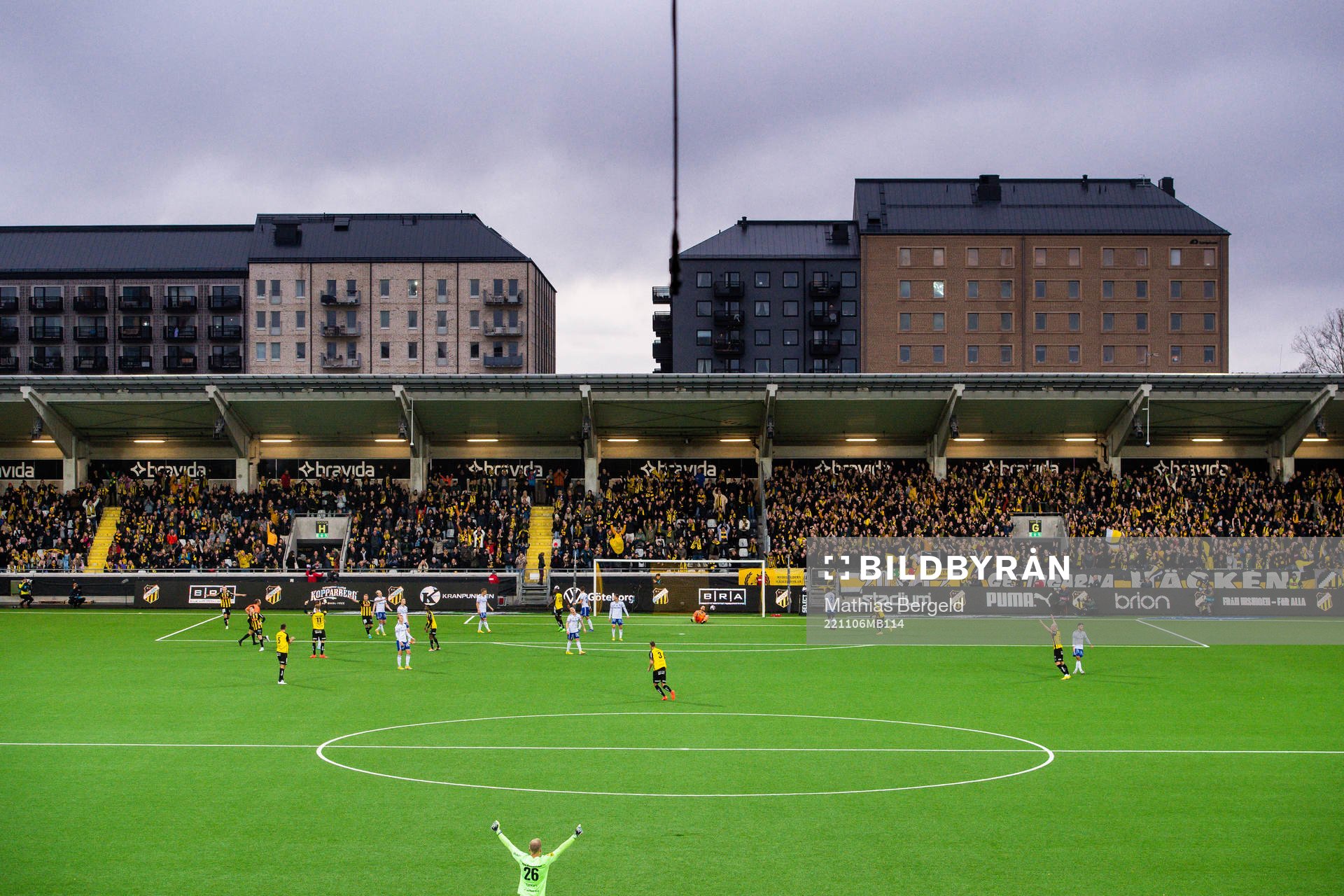 Häckens Lars Olden Larsen jublar