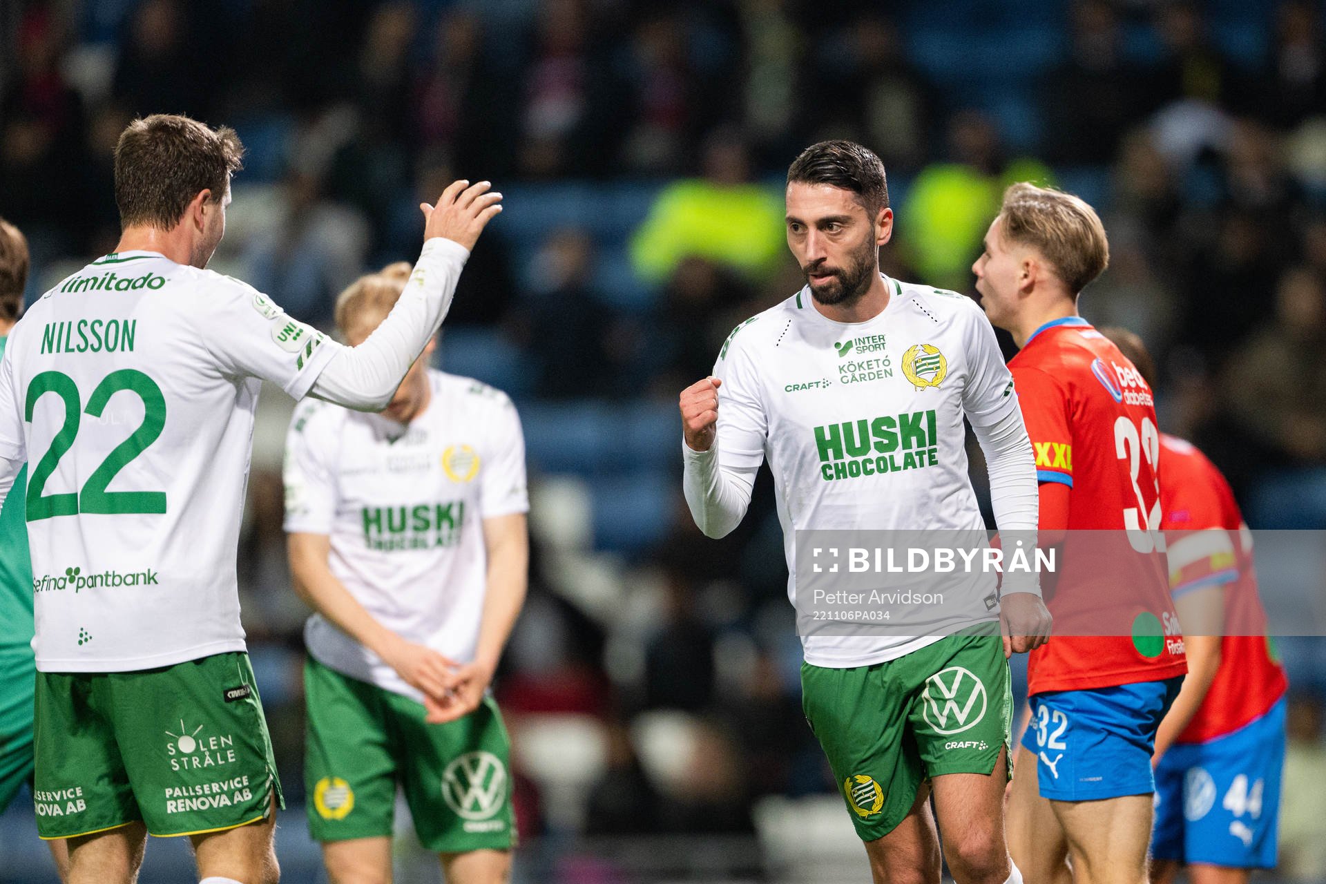 Hammarbys Nahir Besara jublar efter 0-2 under fotbollsmatchen i Allsvenskan mellan Helsingborg och Hammarby den 6 november 2022 i Helsingborg.