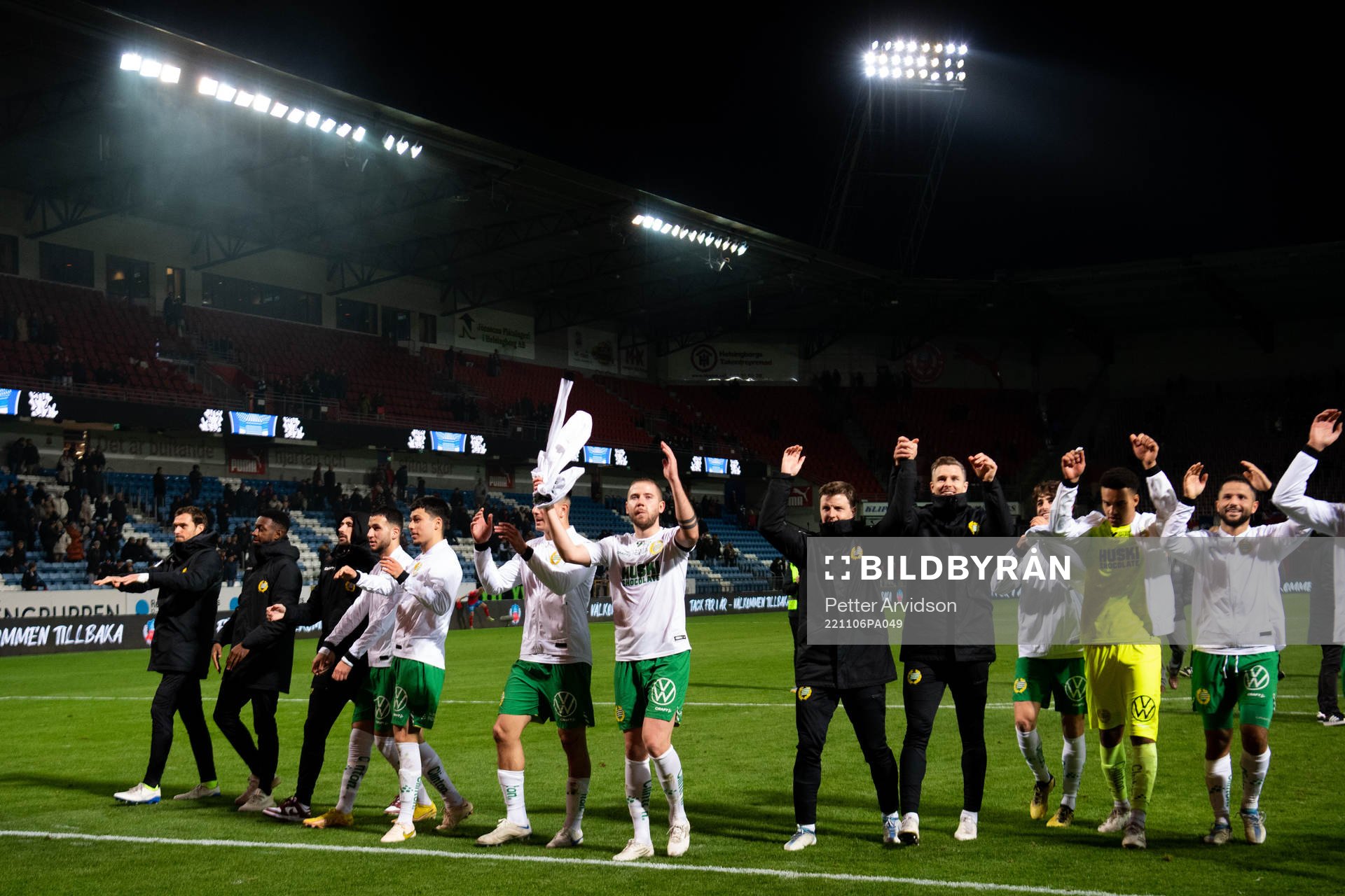 Hammarbys spelare jublar