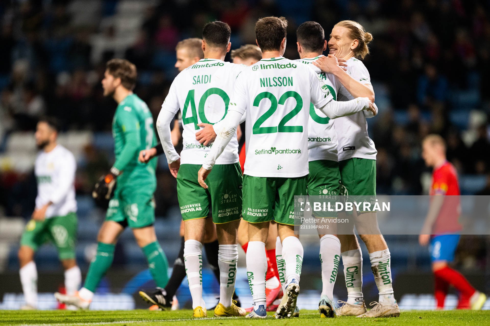 Hammarbys spelare jublar