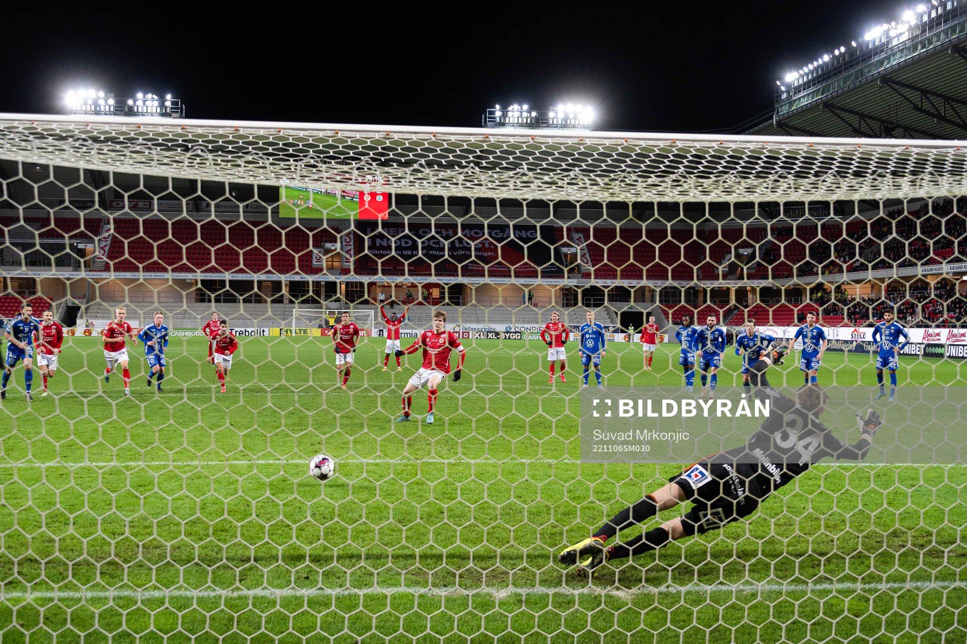 Kalmars Oliver Berg gör 4-0 bakom GIF Sundsvalls målvakt