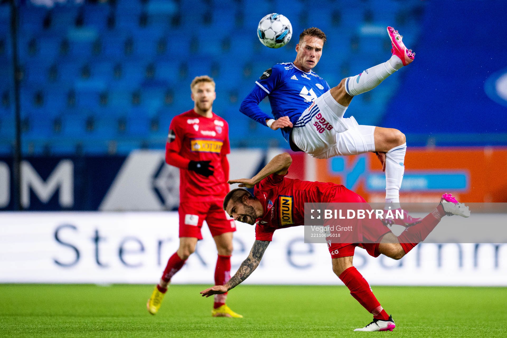 Magnus Retsius Grødem of Molde and Ruben Herraiz Alcaraz
