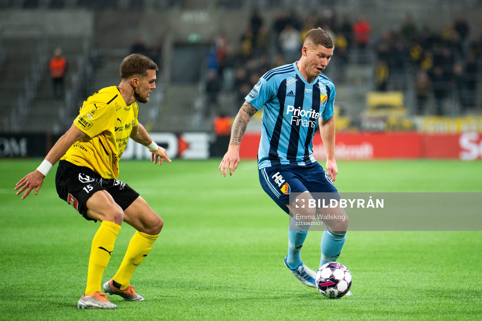 Mjällbys Ivan Kricak och Djurgårdens Victor Edvardsen