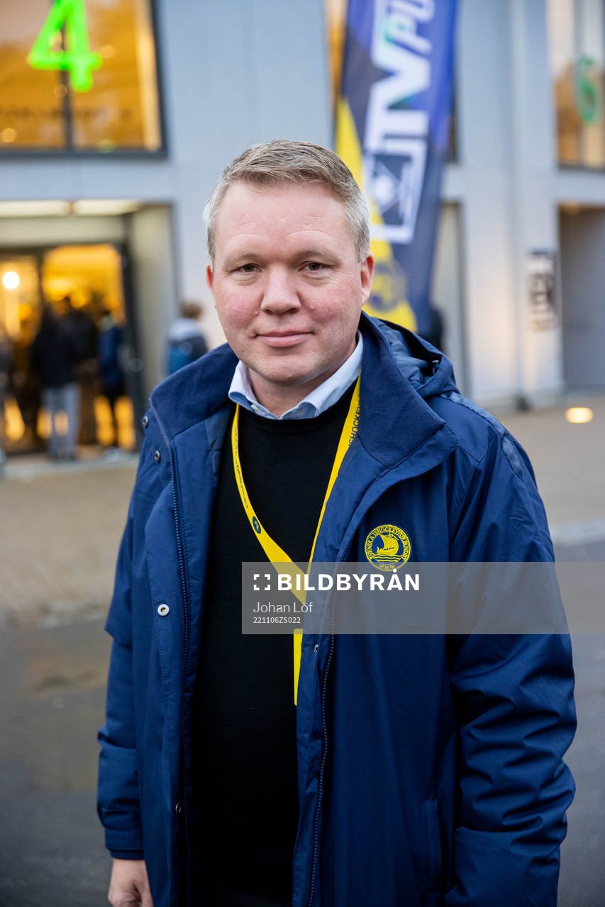 s Anders Larsson