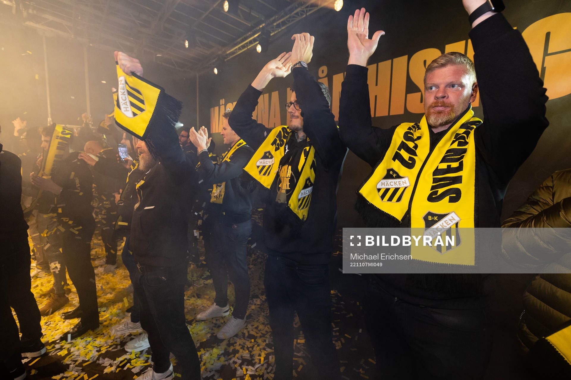 Häckens Alexander Jeremejeff och målvaktstränare