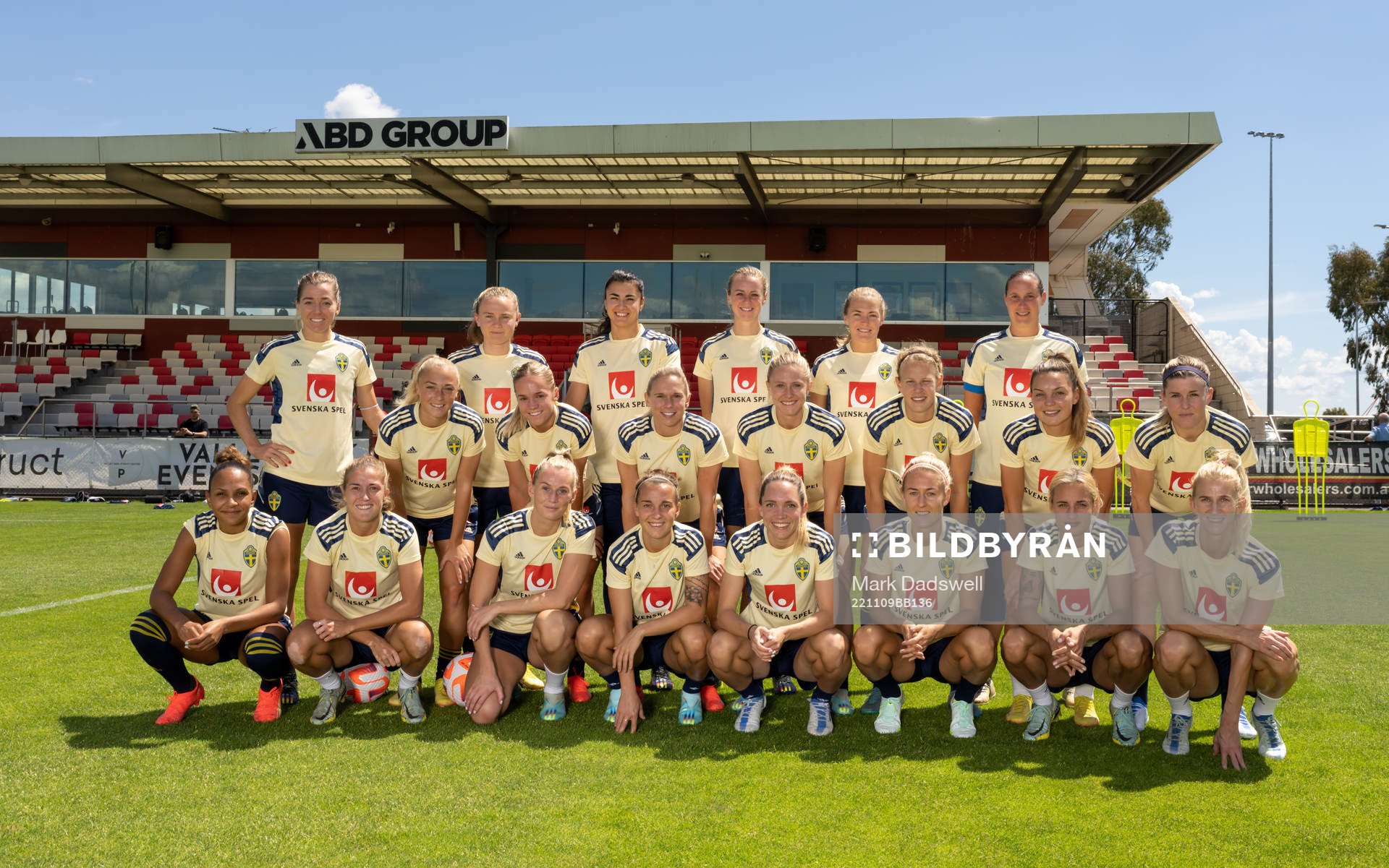 Linda Sembrant, Matilda Vinberg, goalkeeper Zecira Musovic,